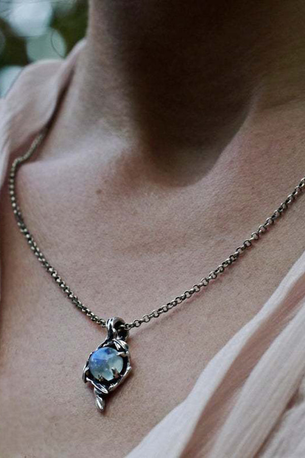 Vintage Rainbow Moonstone Glass Water Drop Pendant Necklace for Women - Elegant Boho Jewelry Gift for Birthday, Wedding & Special Occasions