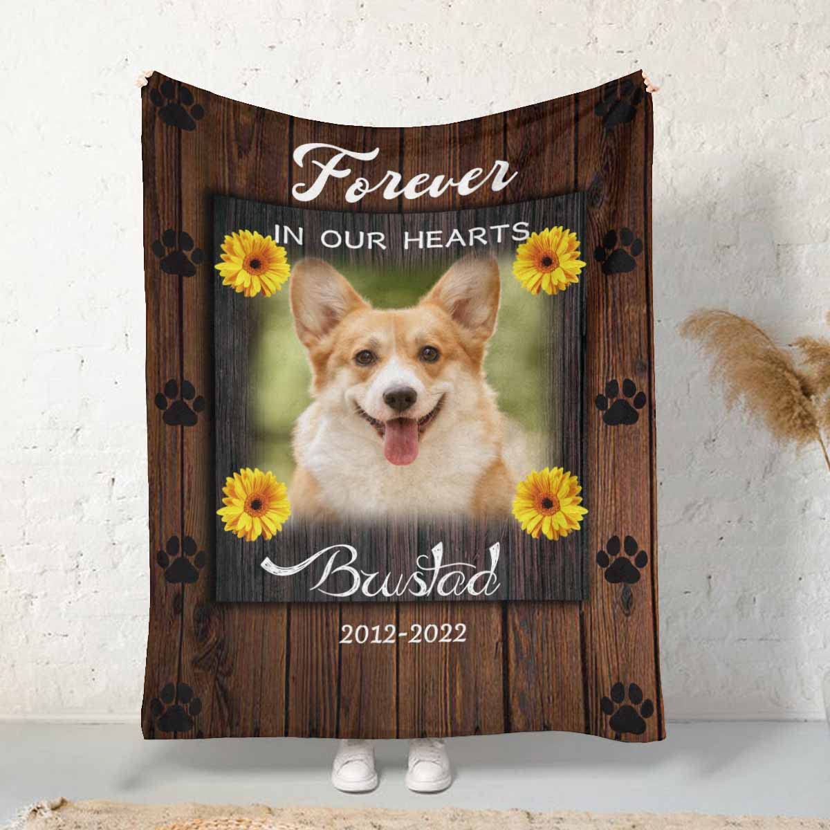 Personalized Dog Memorial Blanket 40x50 - Forever in Our Hearts with Paw Prints for Pet Loss Comfort & Remembrance Gifts