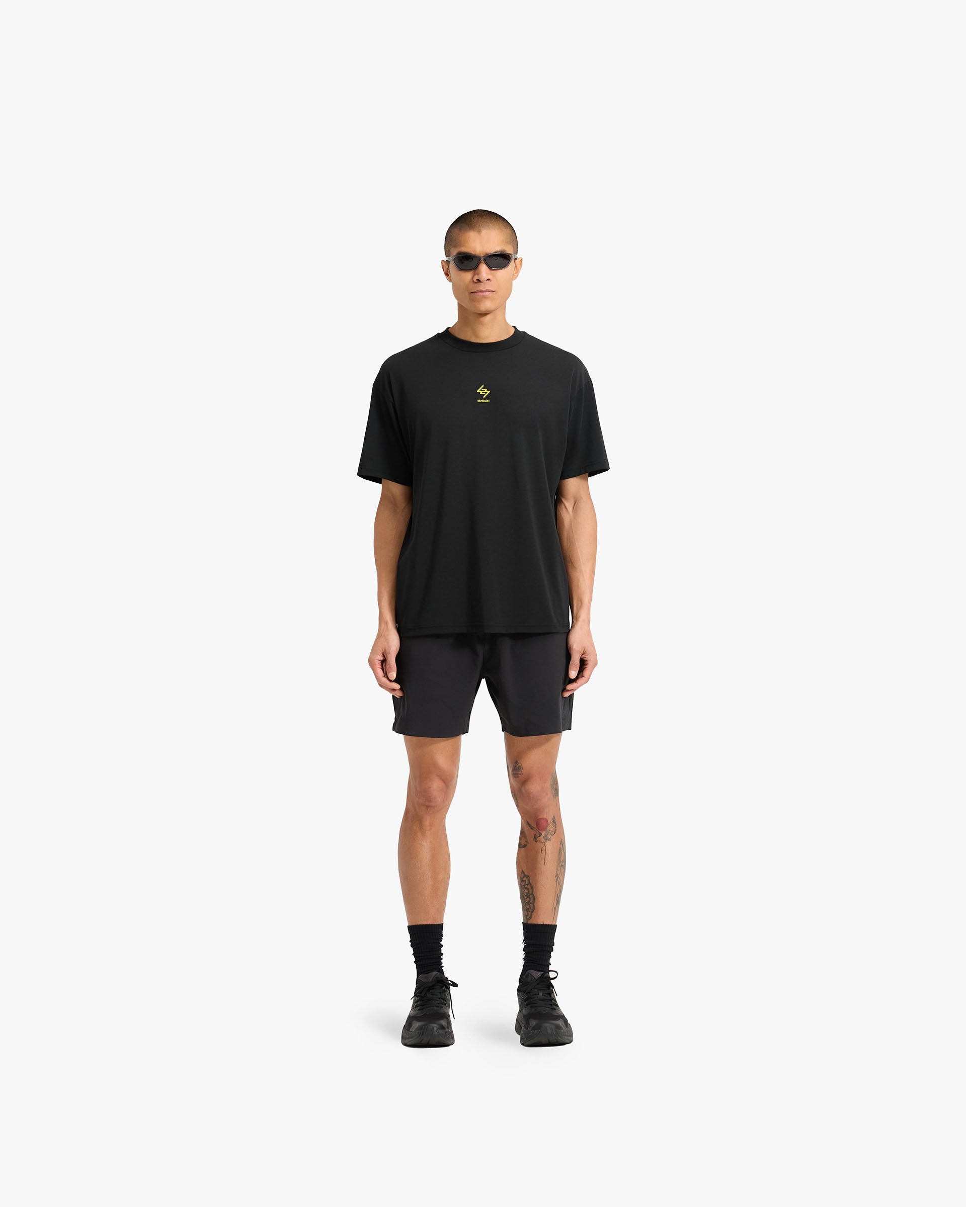 247 Chicago Oversized T-Shirt for Men & Women - Jet Black - Comfortable Streetwear for Casual Outfits & Urban Fashion