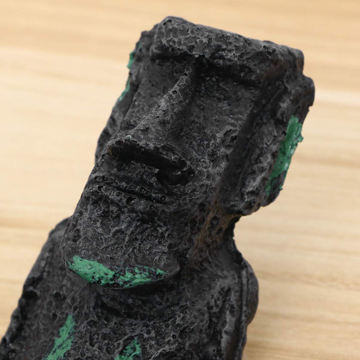 PRETYZOOM Aquarium Decor - Easter Island Moai Head Fish Tank Ornament with Planter | Unique Underwater Cave Shelter for Betta Fish & Aquatic Plants | Perfect for Desktop, Home & Office Aquascaping Decorations