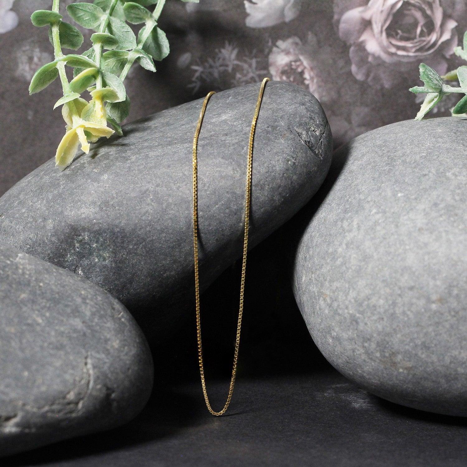 14K Yellow Gold Classic Box Chain Necklace 0.7mm - Dainty & Elegant Jewelry for Women, Perfect for Layering, Gifts & Everyday Wear