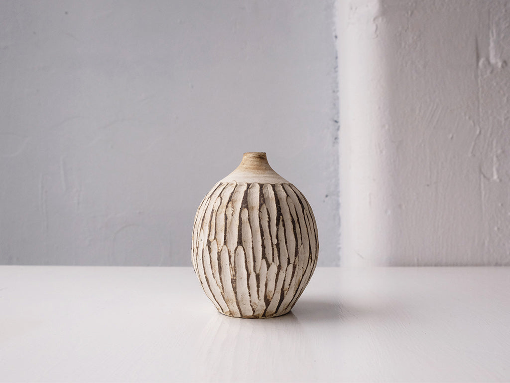 Hiroshi Kikuchi Handcrafted Ceramic Bud Vase - Elegant Floral Arrangement Centerpiece for Home Decor, Wedding, and Dining Table