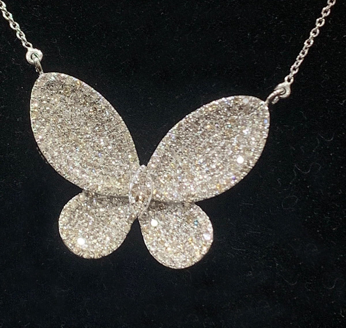 14K Gold Butterfly Diamond Pendant Necklace - Elegant Jewelry Gift for Women - Perfect for Anniversary, Birthday & Valentine's Day