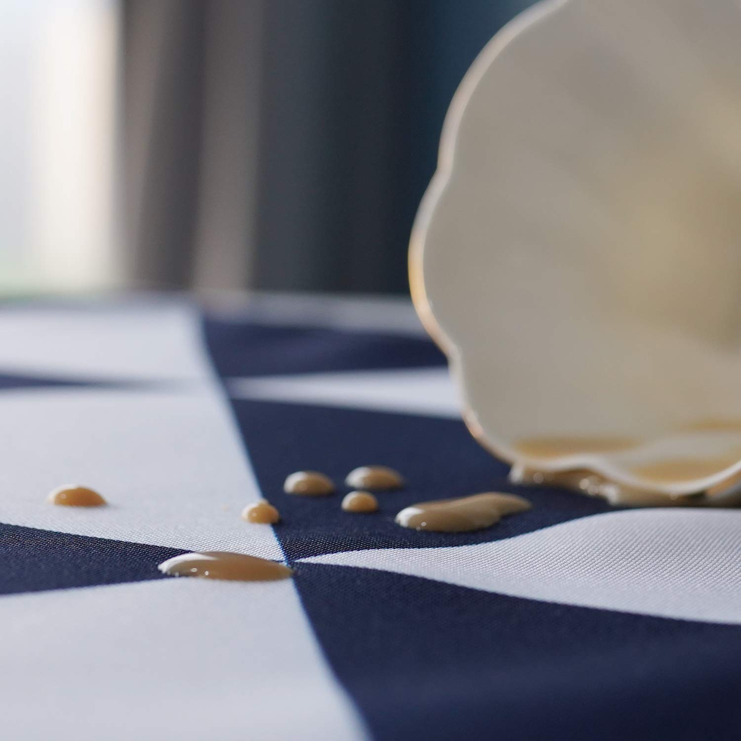 Premium Polyester Tablecloth - 70'' Round Blue & White Triangle Design, Easy Washable & Wrinkle-Resistant for Kitchen, Dining, Patio, Garden - Perfect for Indoor & Outdoor Use, Parties, Picnics, and Daily Dining