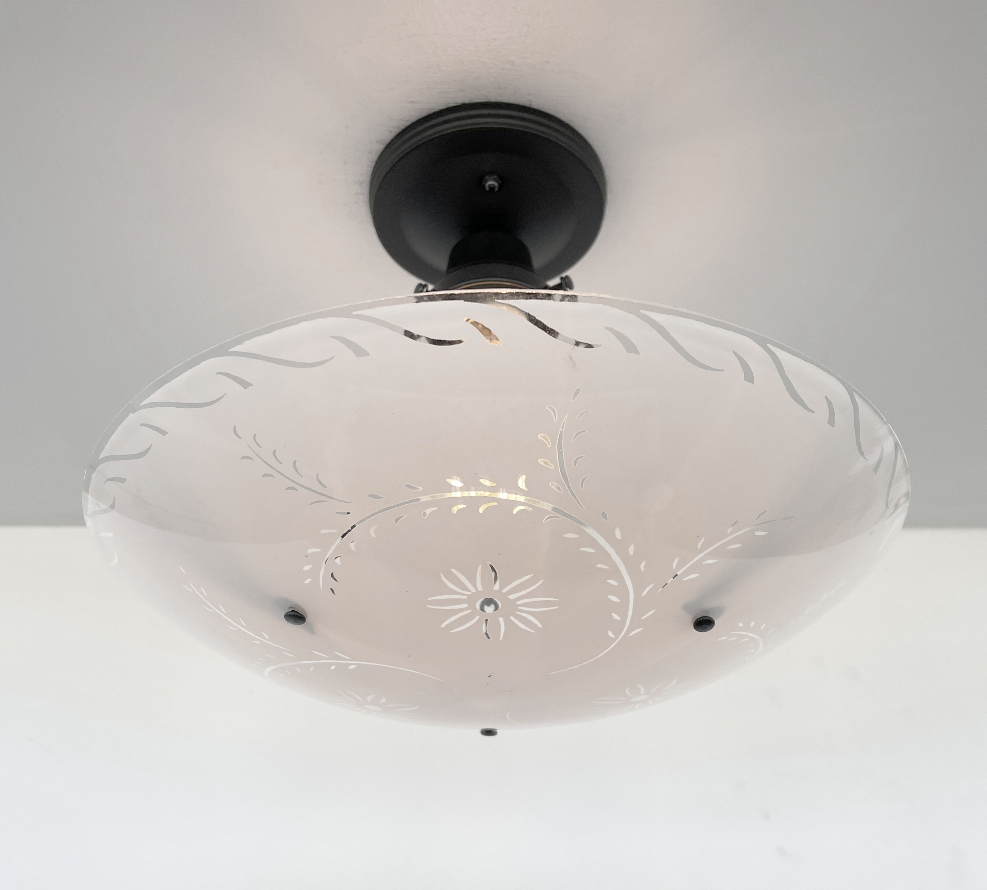 Vintage Mid Century Modern Glass Pendant Ceiling Light with 3 Suspension Chains - Perfect for Dining Room, Kitchen Island, or Entryway Lighting