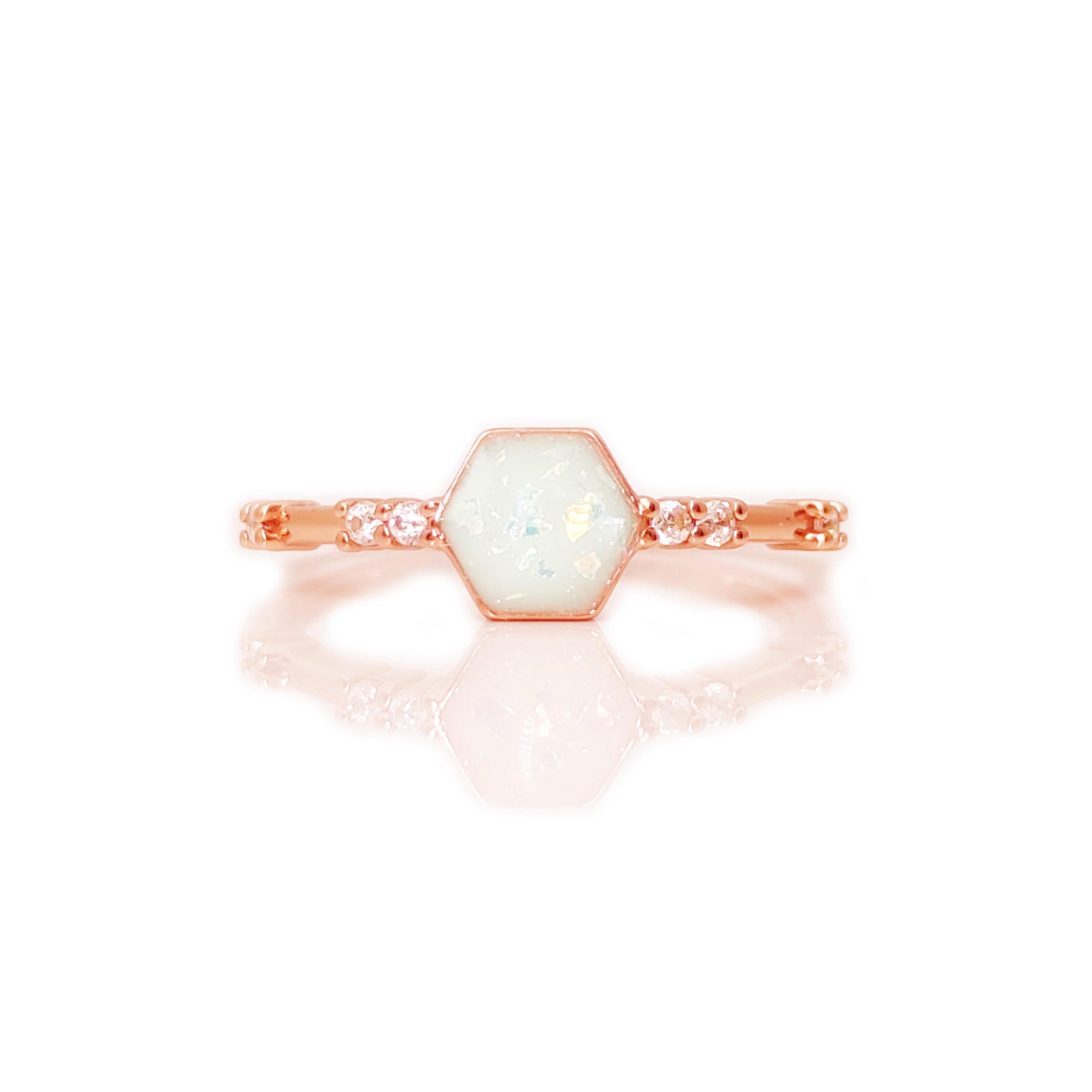 Golden Embrace Breastmilk Ring - Sterling Silver Keepsake Jewelry for Nursing Moms - Perfect Mother's Gift & Breastfeeding Memorial Jewelry (Ideal for Postpartum, Baby Shower & Mother's Day)