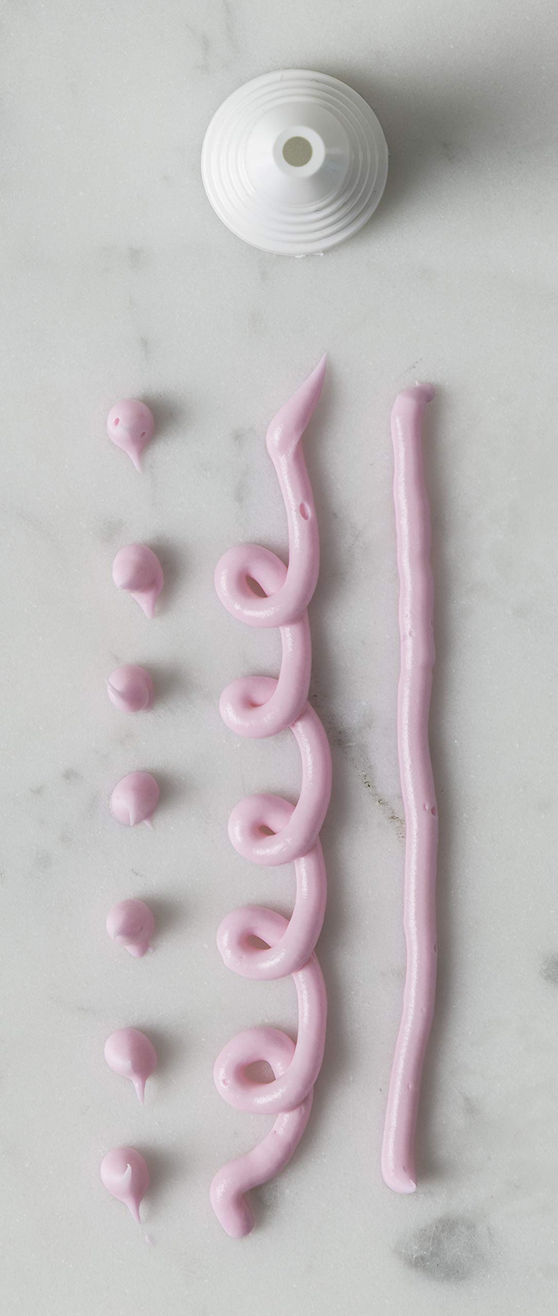 Disposable Decorating Bags with 3 Nozzles Set - 100 Pack Icing Piping Bags for Cake, Cookie & Cupcake Decorating | Perfect for Birthday Parties, Wedding Cakes & Baking Gifts