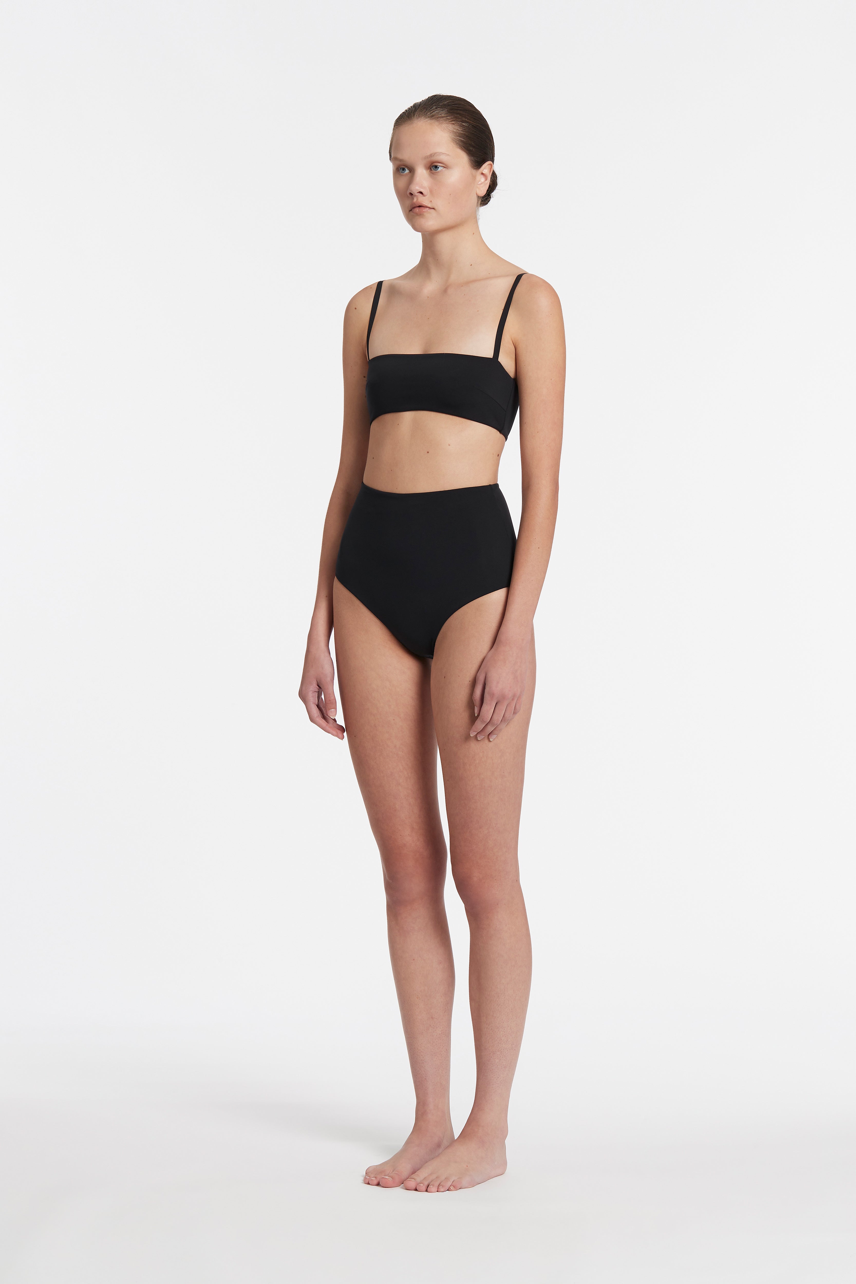 Seamless Bandeau Bra - Wireless Comfort Stretchable Sports Top for Yoga, Running & Everyday Wear