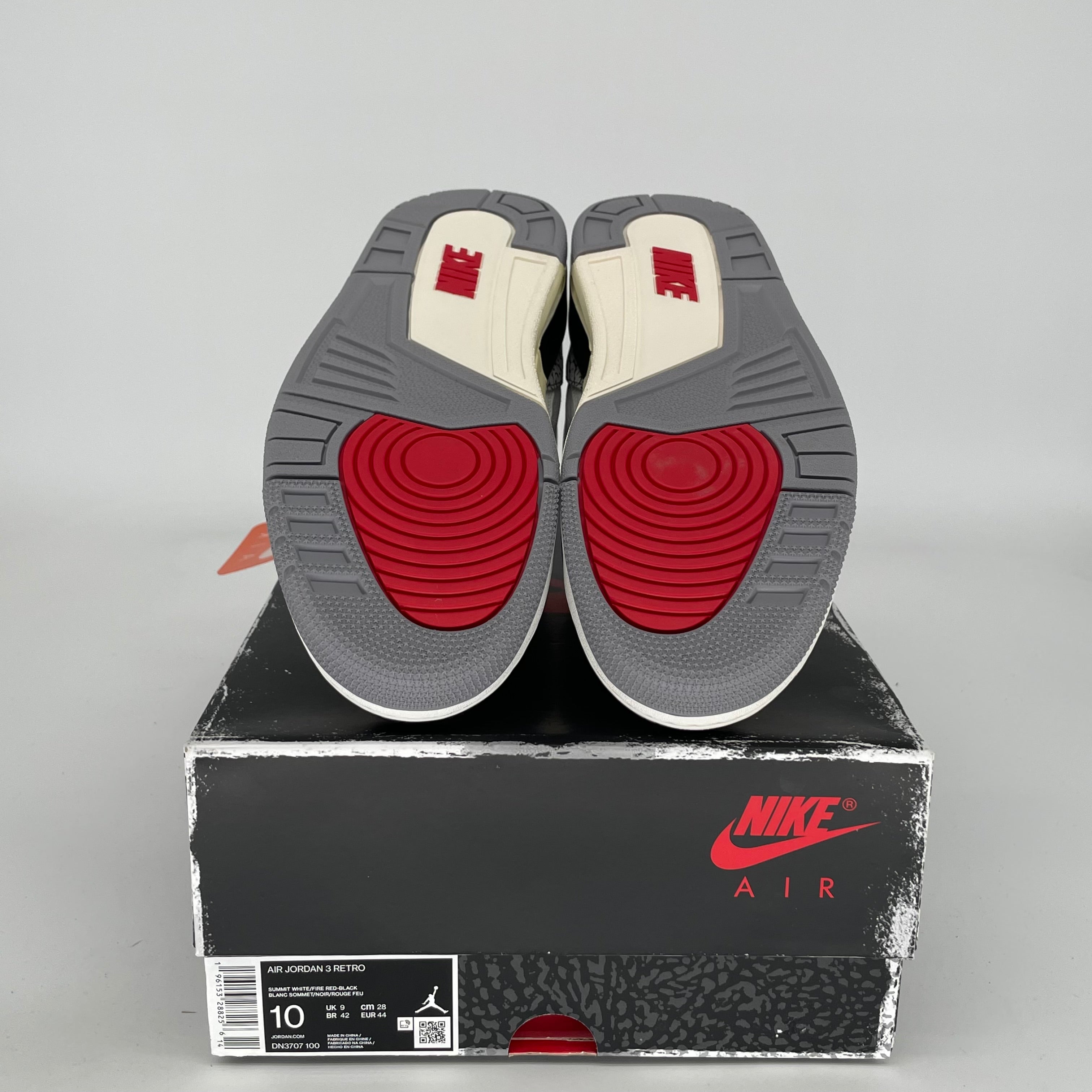 Original Air Jordan 3 White Cement Reimagined Retro Sneakers - Men's Size 10 (DN3707-100) - Authentic Basketball Shoes for Streetwear & Casual Outfits