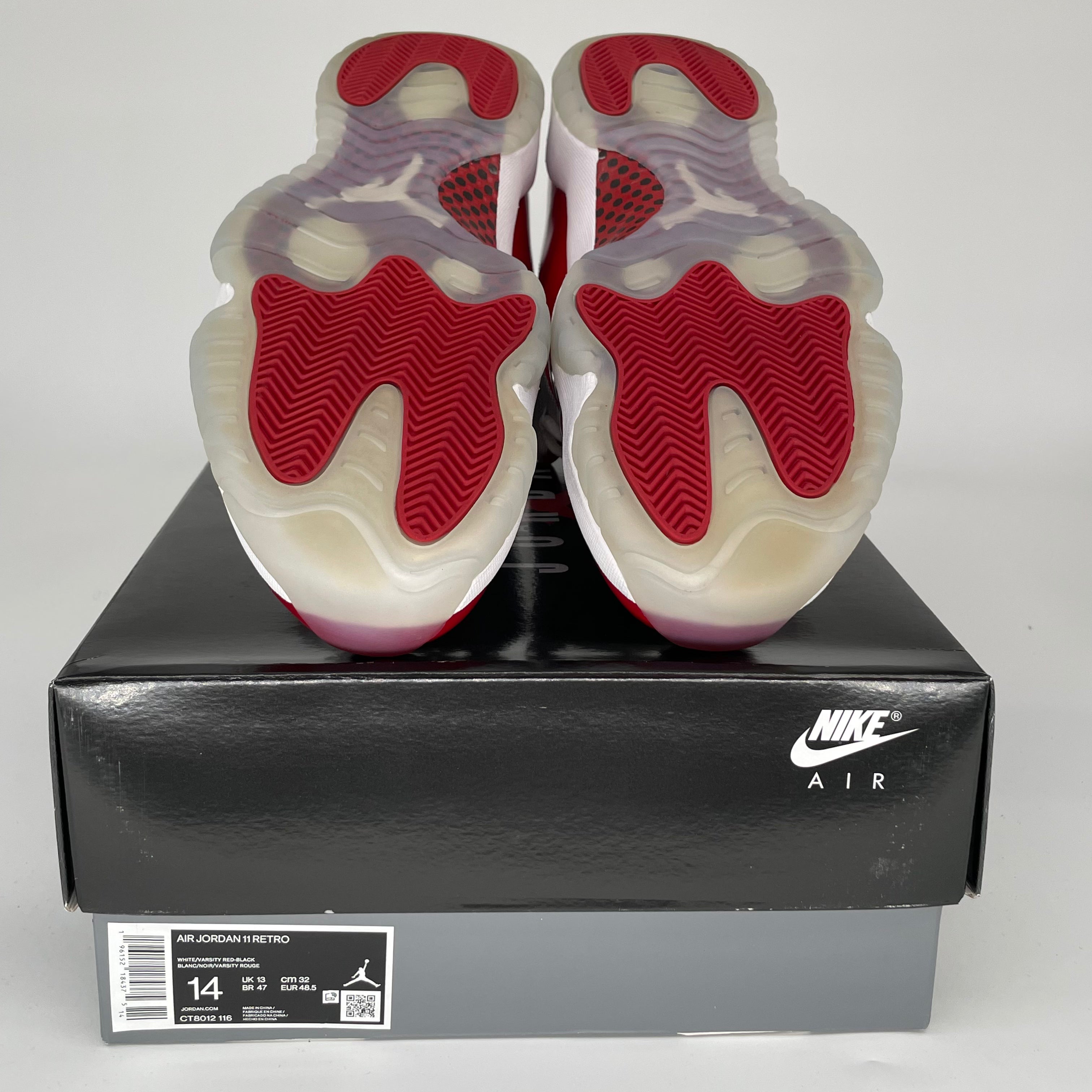 AIR JORDAN 11 Retro 