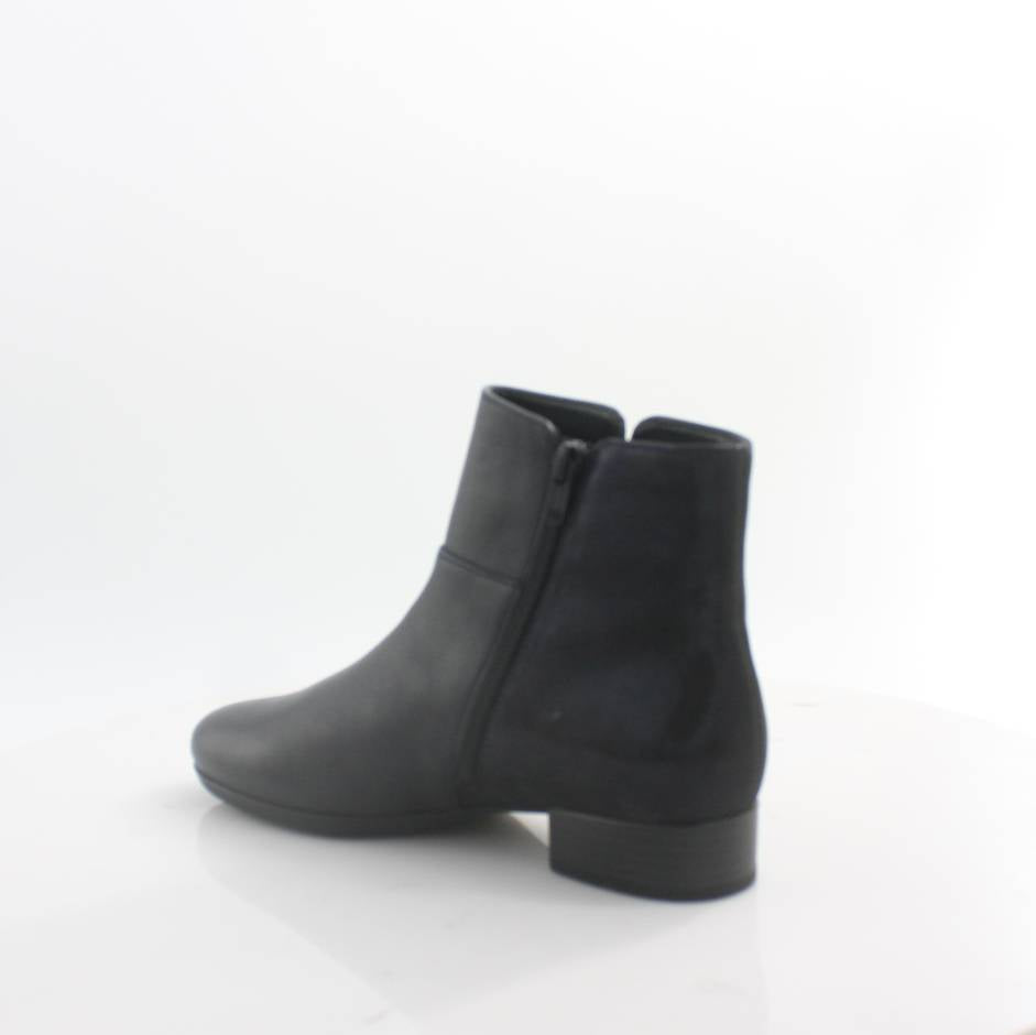 GABOR Women's Fashion Boots - Comfortable & Stylish Ankle Boots for Fall & Winter - Perfect for Work, Casual Wear & Outdoor Activities