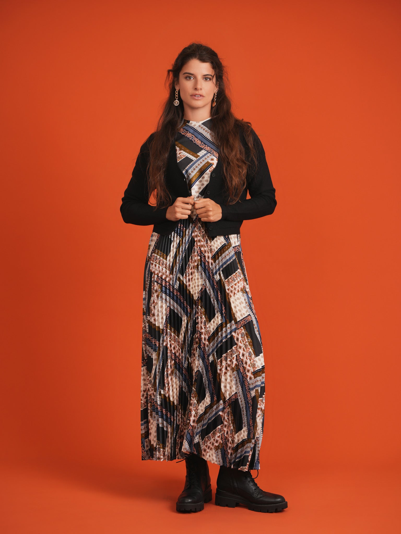 Elegant Crepe Pleated Jumper Dress for Women - Stylish Office Wear & Casual Outfit for Work, Date Night & Special Occasions