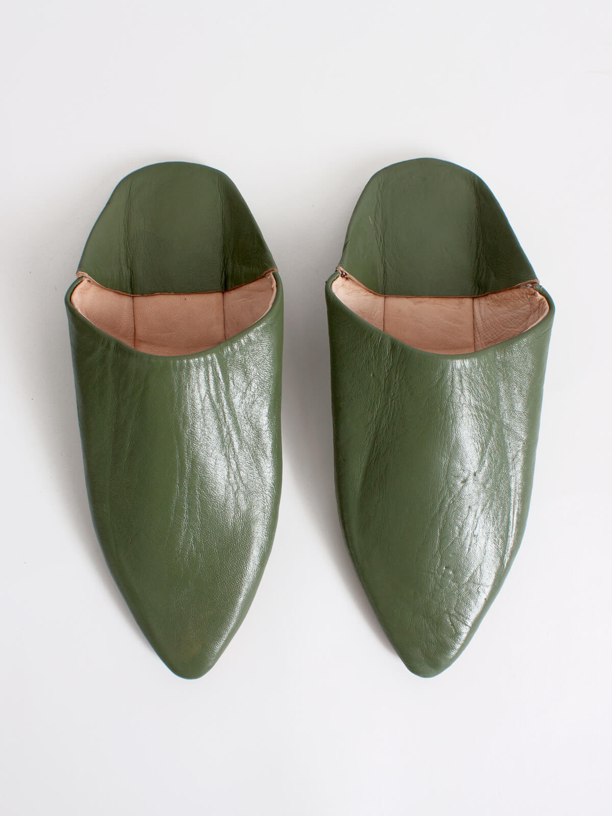 Authentic Moroccan Classic Pointed Babouche Slippers - Comfortable Leather House Shoes for Men & Women | Olive Green | Perfect for Home, Lounge & Cultural Events