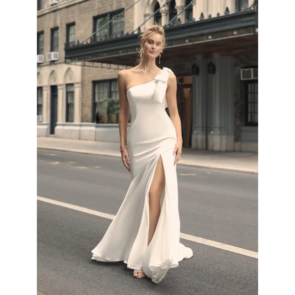 Maggie Sottero Saratoga Wedding Dress – Elegant Lace Bridal Gown for Church, Ballroom & Outdoor Ceremonies