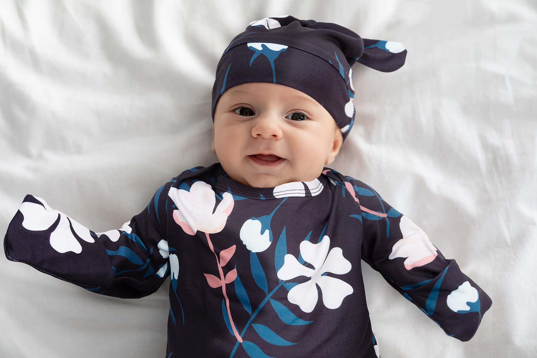 Soft Baby Knotted Gown for Newborn Girls - Hospital Outfit with Mittens for Comfort & Warmth