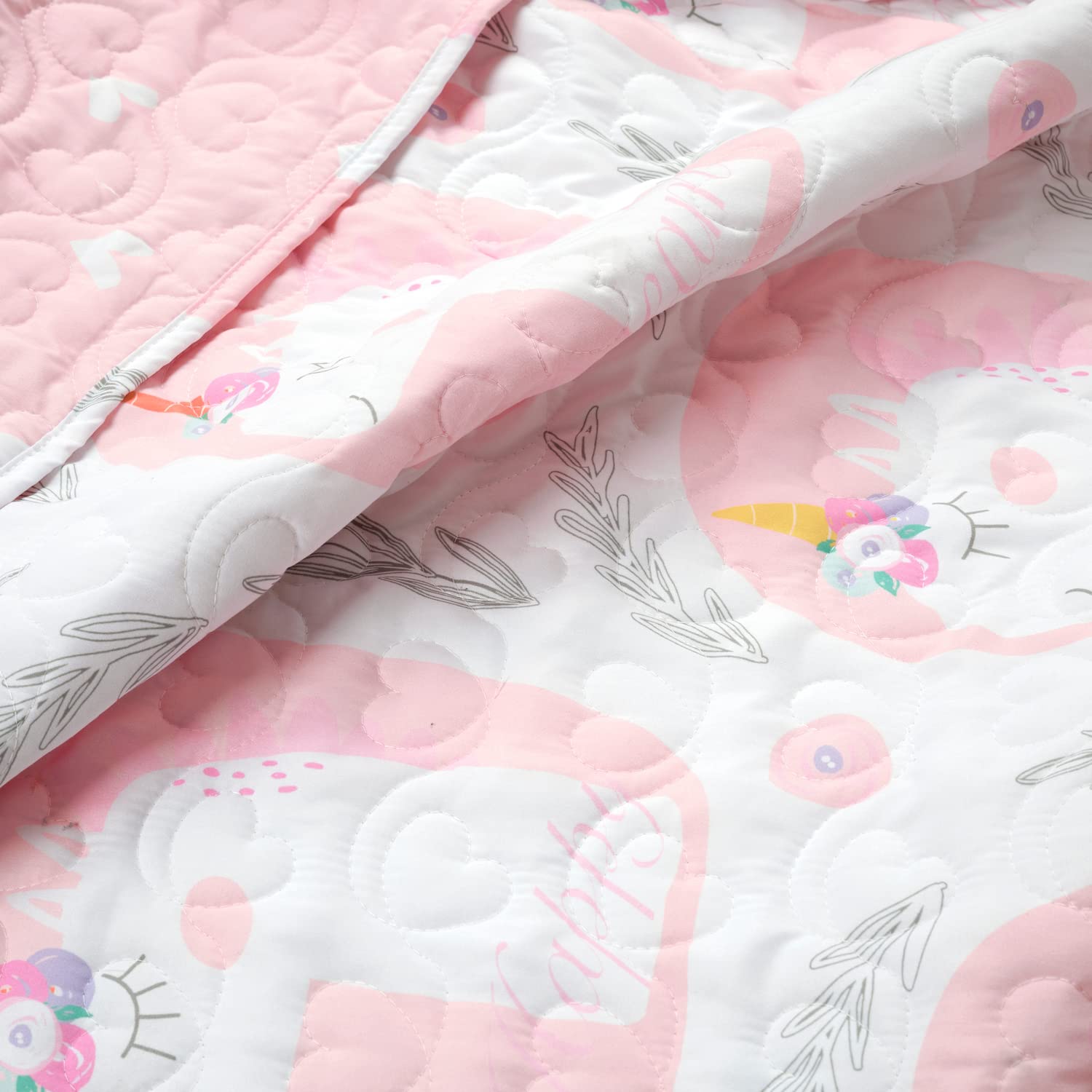 Lush Decor Inspirational Unicorn Reversible Quilt 3-Piece Bedding Set | Full/Queen Size | Pink Magical Kids Bedding | Soft & Cozy Toddler Bedspread | Perfect for Girls' Bedroom, Nursery Decor & Gift Idea