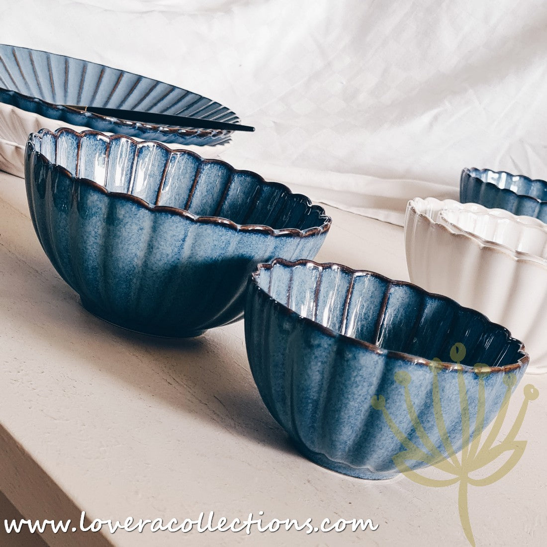 Rustic Seashell Dinnerware Set - Beach Themed Plates, Bowls & Serving Dishes for Coastal Dining & Entertaining - Perfect for Beach House, Summer Parties & Nautical Decor