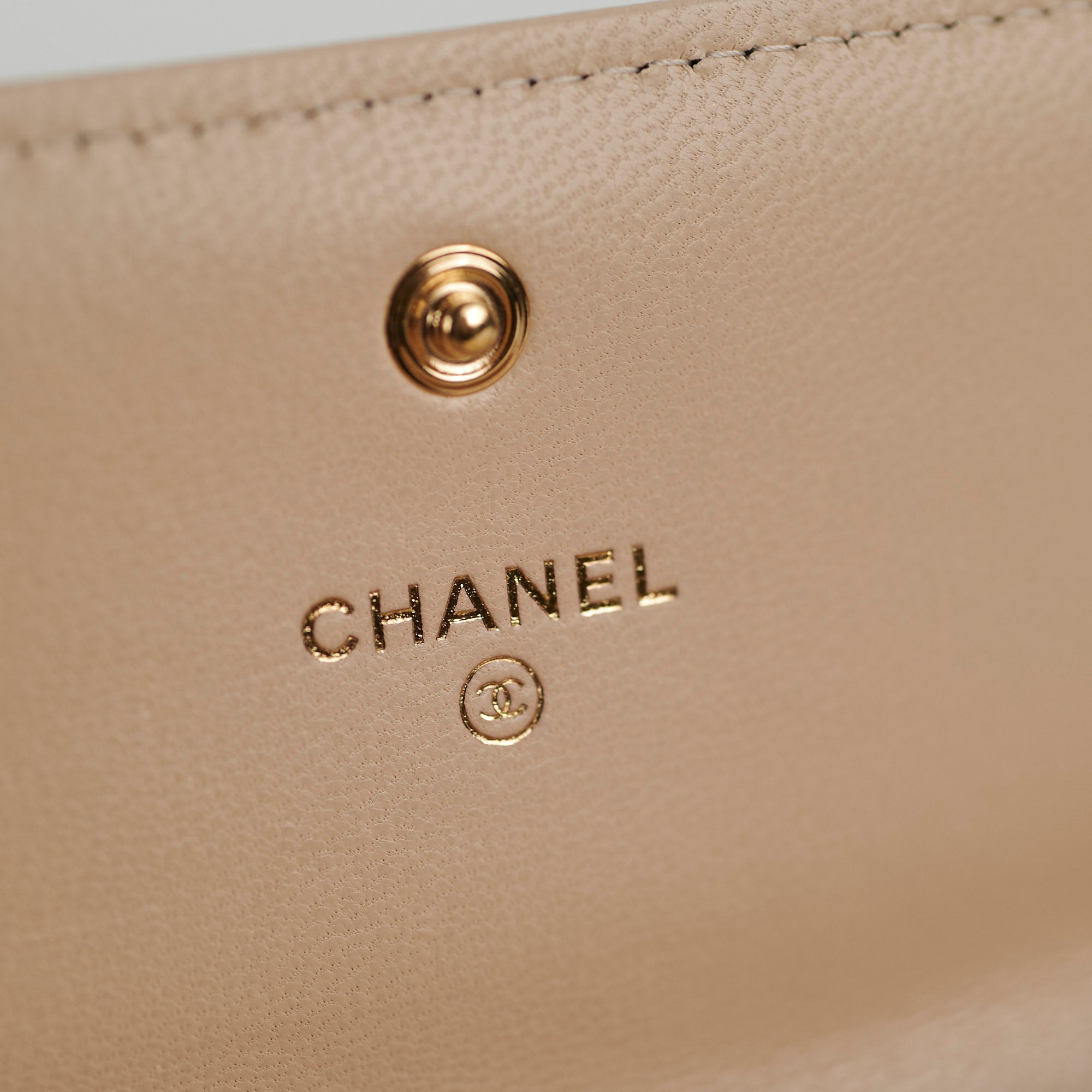 Chanel 19 Long Wallet in Lambskin Leather - Beige Luxury Women's Handbag for Everyday Use & Special Occasions