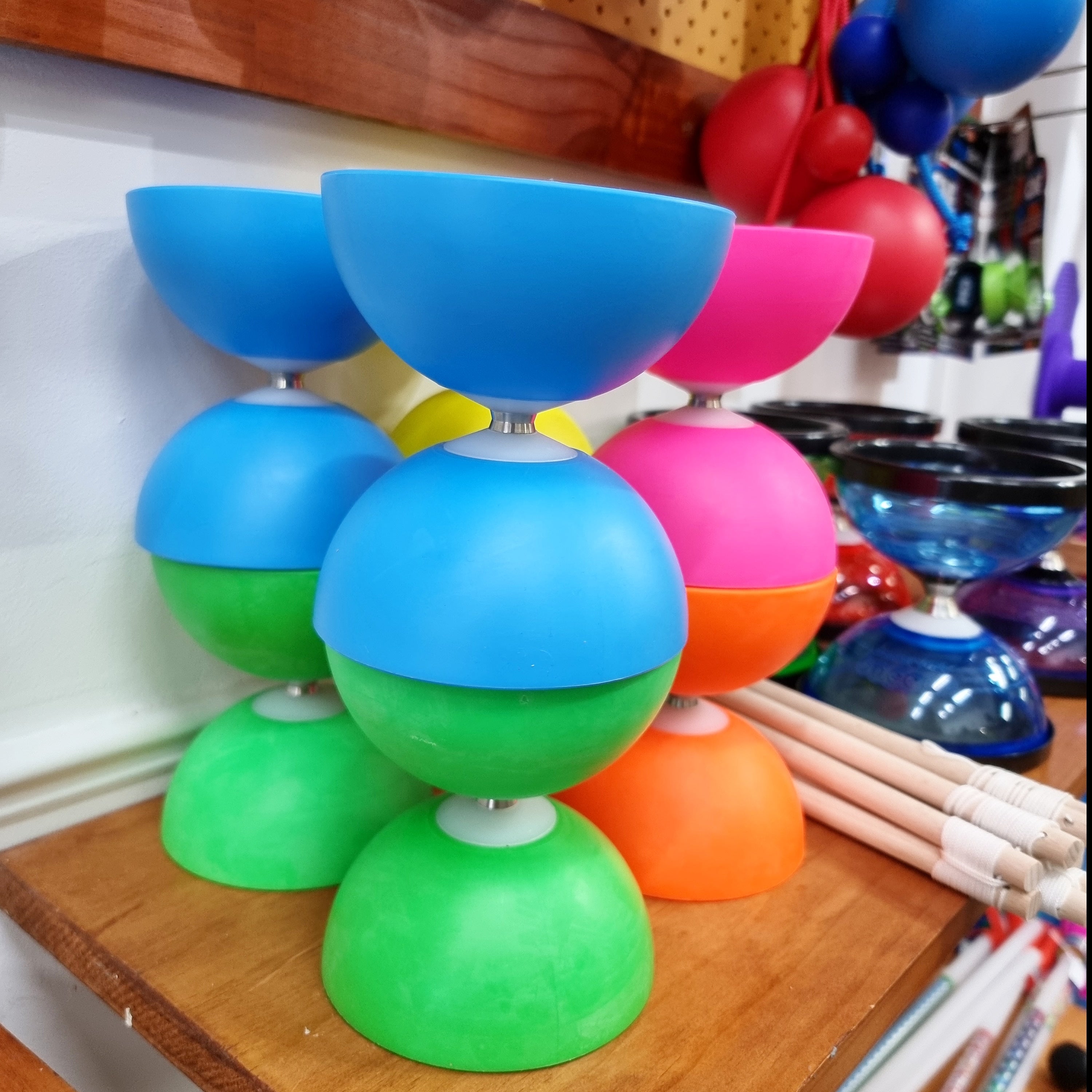 Comet Diabolo - Professional Yo-Yo for Beginners & Advanced Players - Perfect for Tricks, Performances & Outdoor Fun
