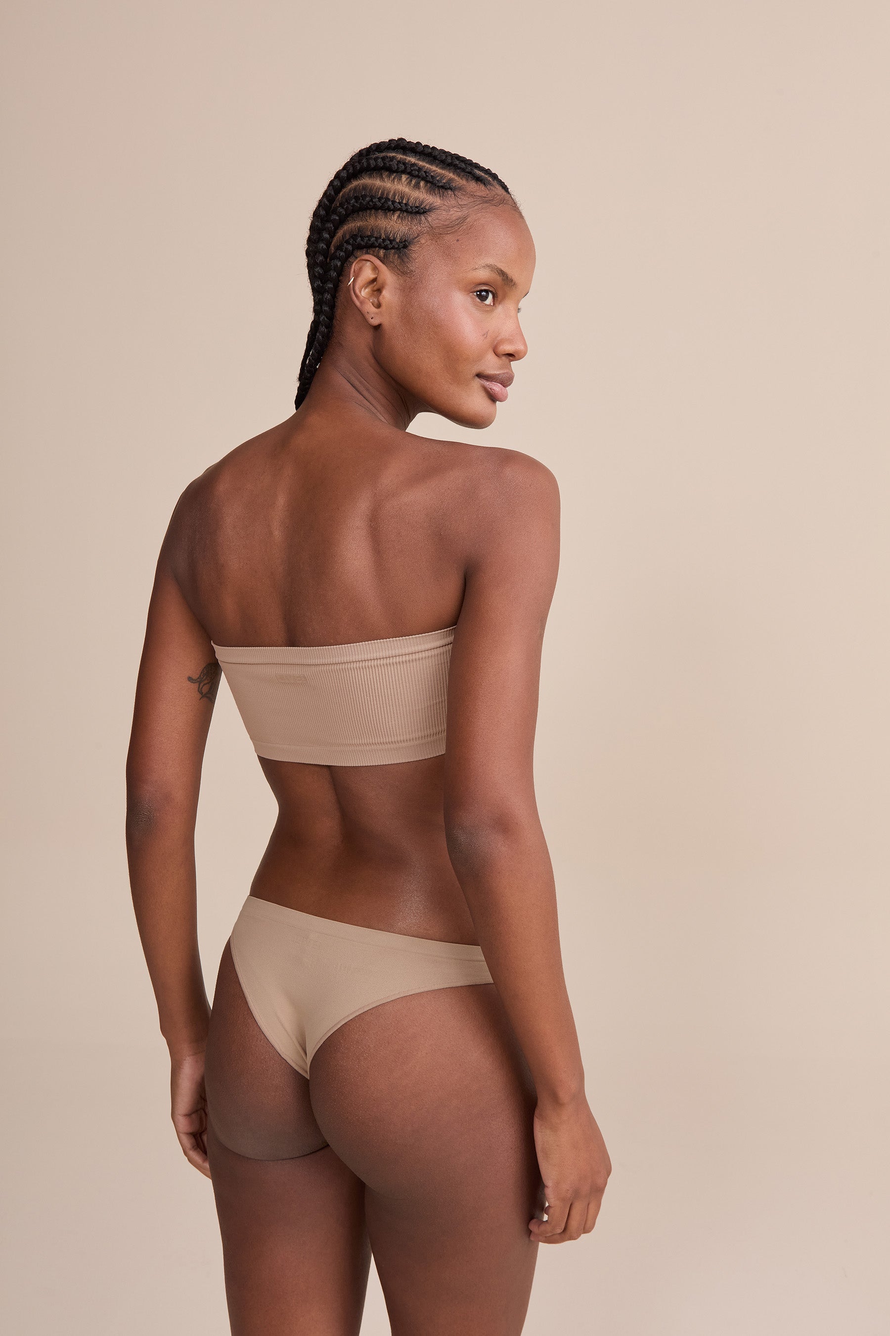 Seamless Basic Thong for Women - Soft Comfortable No Show Underwear - Perfect for Yoga, Workout & Everyday Wear