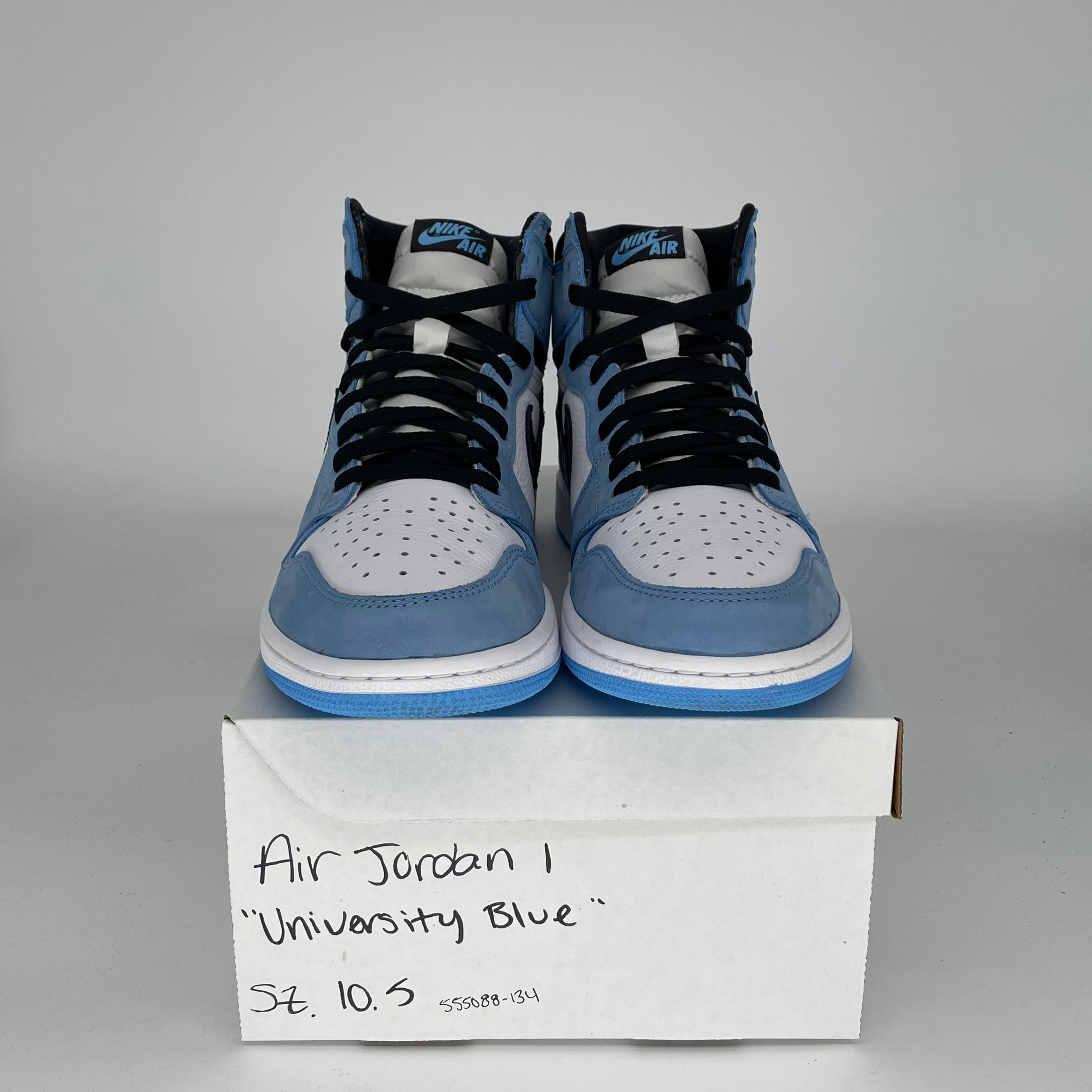 Air Jordan 1 Retro High OG 'University Blue' Men's Basketball Shoes Size 10.5 (555088-134) - Perfect for Sneaker Collectors & Streetwear Fashion