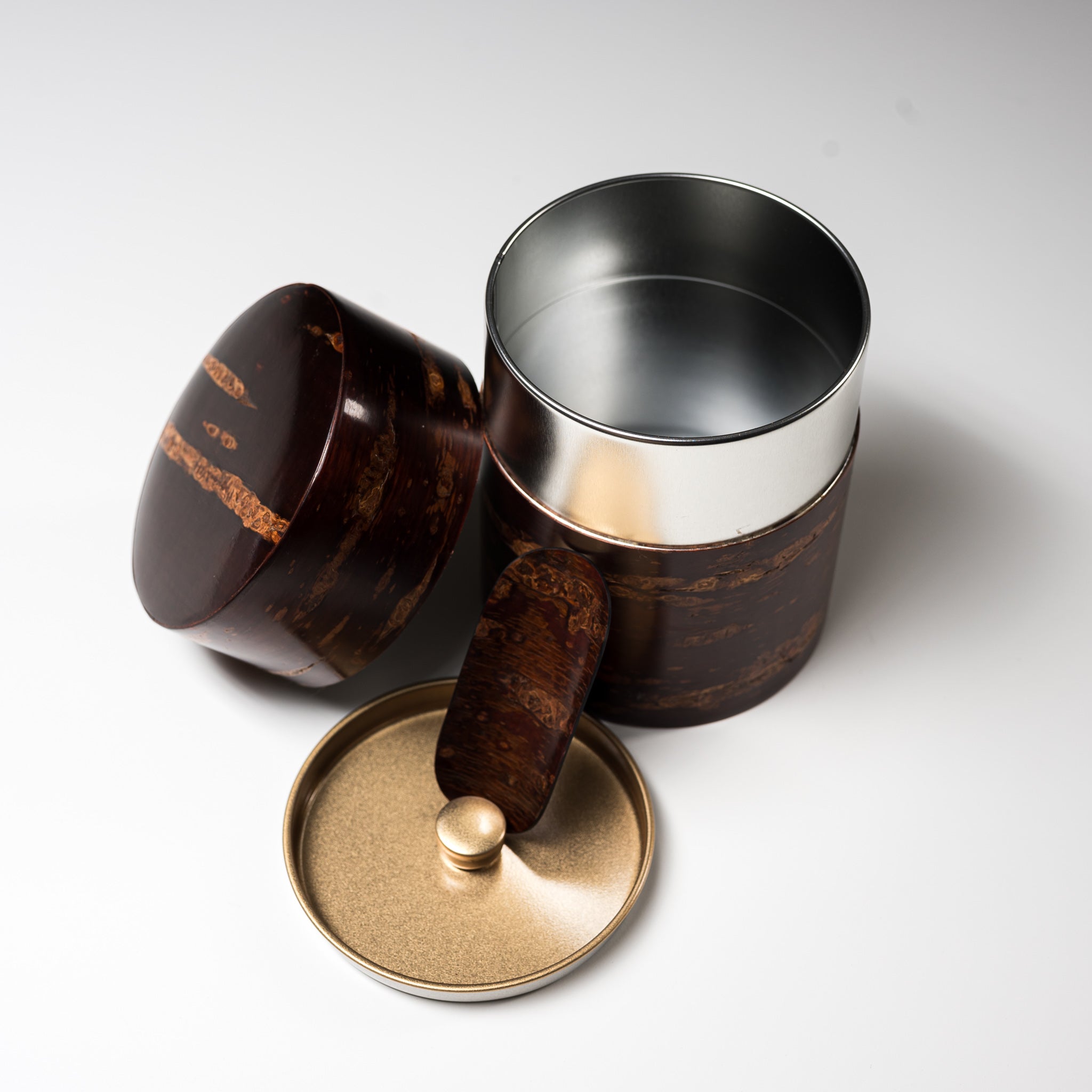 Premium Tomioka Cherry Bark Tea Caddy Gift Set - Traditional Japanese Hiragata Style (200g) - Perfect for Tea Ceremonies, Home Decor & Unique Gifts