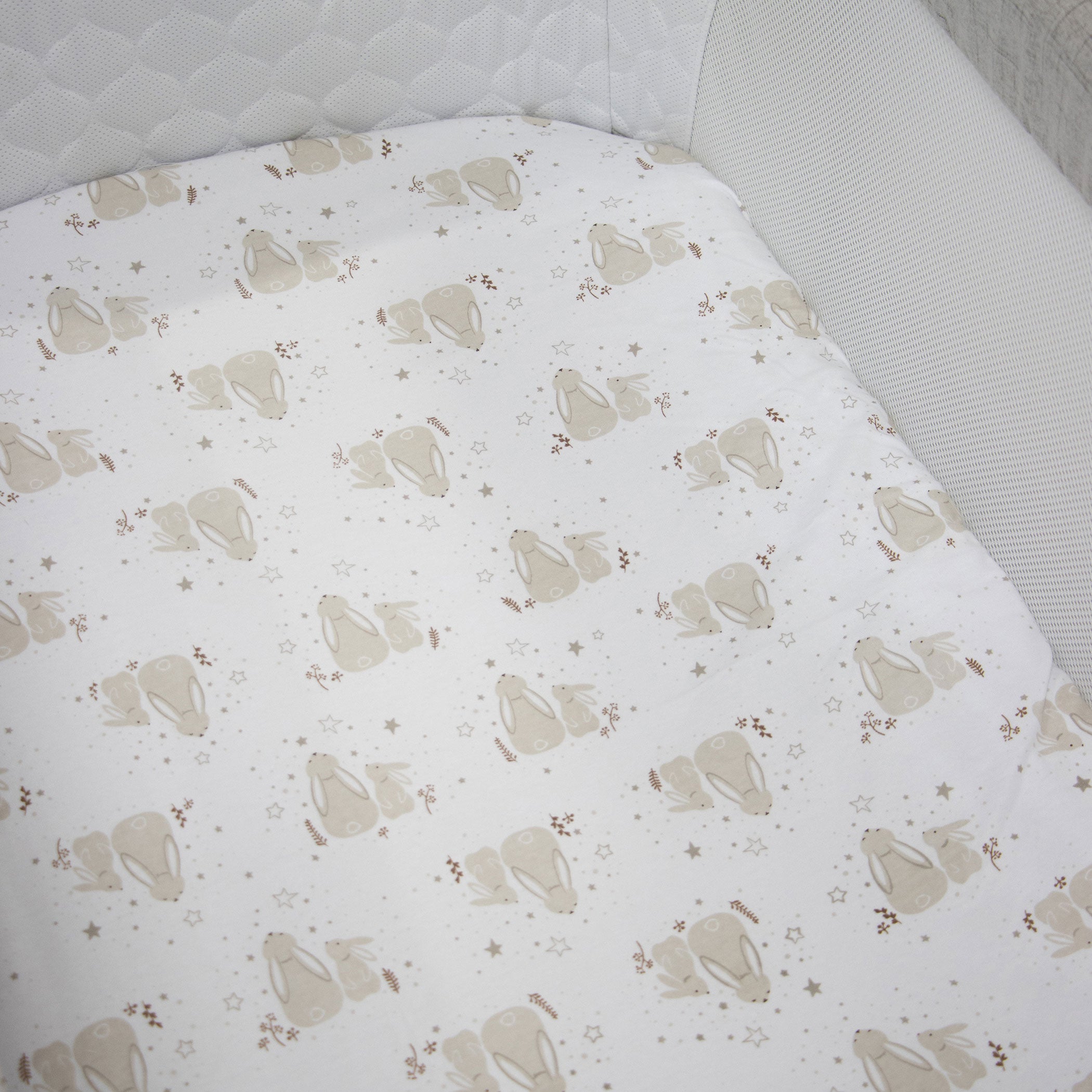 Bunny Dreams Jersey Co Sleeper & Bedside Crib Fitted Sheet - Soft & Breathable for Baby's Comfort - Perfect for Nursery, Co-Sleeping & Travel