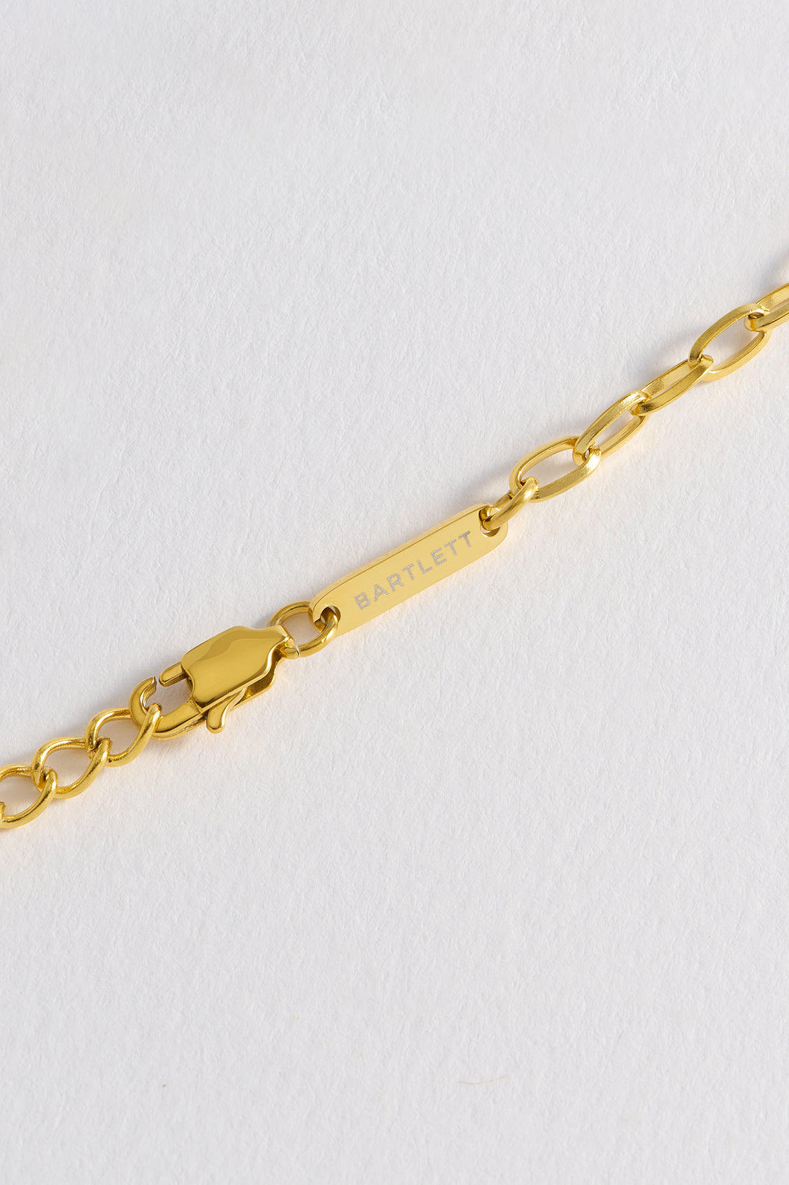 Stylish Men's Paperclip Chain Bracelet - 14K Gold Plated Stainless Steel Link Bracelet for Casual & Formal Wear - Perfect Gift for Him