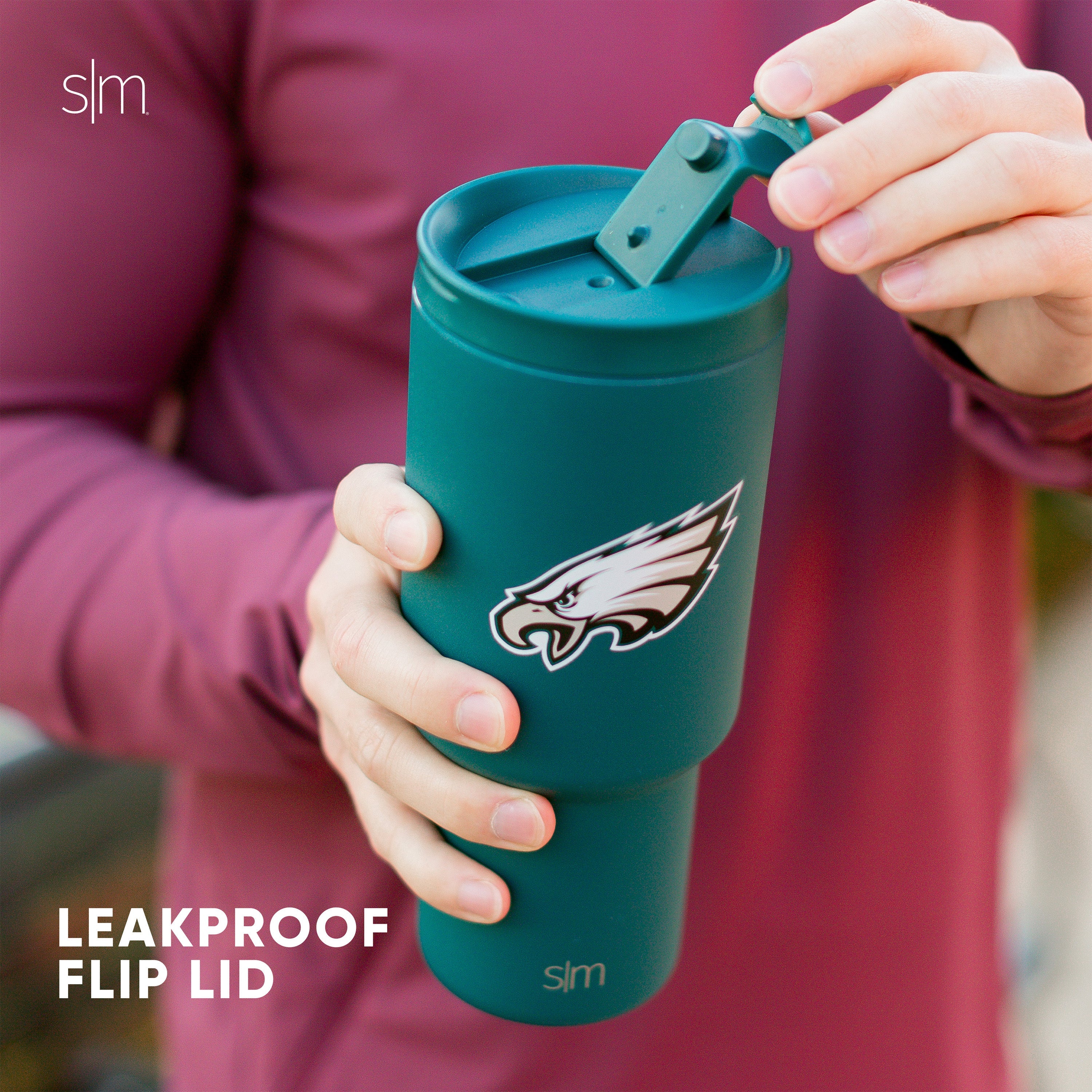 NFL Trek Tumbler 20oz Stainless Steel Insulated Water Bottle with Lid - Leakproof & Sweatproof for Football Fans, Perfect for Game Day, Gym & Outdoor Activities