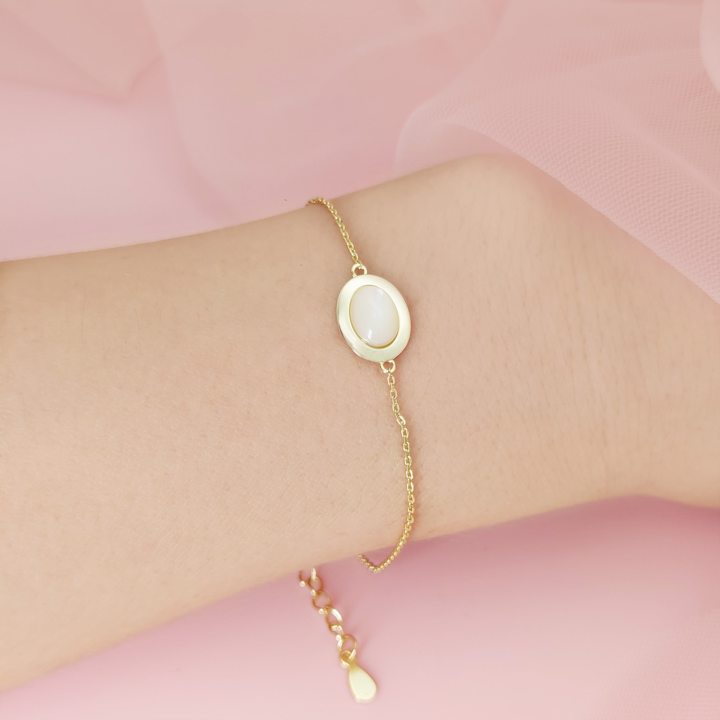 Eleanor Breast Milk Keepsake Bracelet - Handmade Memorial Jewelry for Moms - Perfect for Breastfeeding, Baby Shower & Mother's Day Gifts