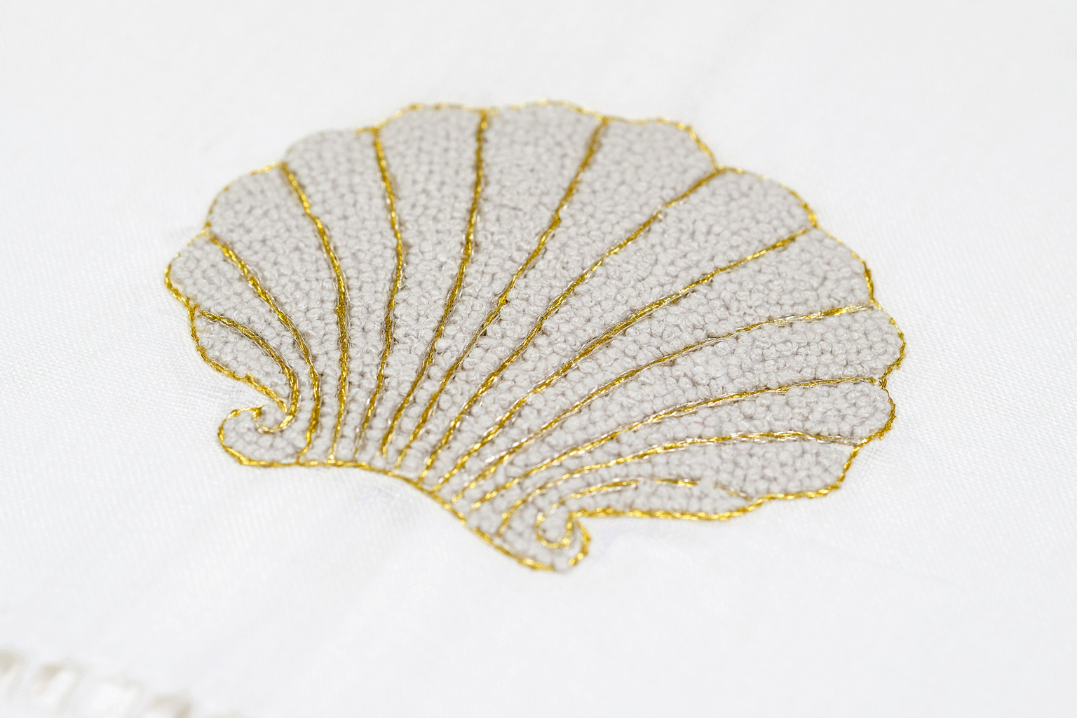 Decorative Seashell Tissue Box Cover - Coastal Beach Themed Home Decor for Bathroom, Living Room, or Bedroom