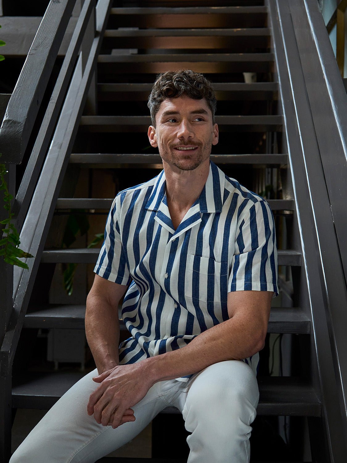 Premium Linen Short Sleeve Shirt for Men - Breathable & Comfortable Casual Wear in Navy Blue - Perfect for Summer Outfits, Beach Vacations, and Relaxed Office Attire