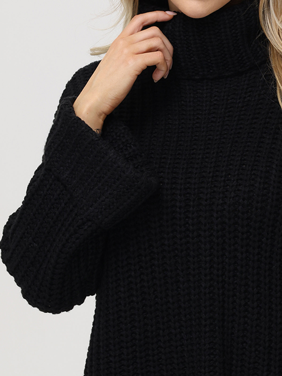 Vida Women's Turtleneck Sweater Pullover - Soft Knit Winter Warm Long Sleeve Top for Casual Outfits, Office Wear & Holiday Fashion