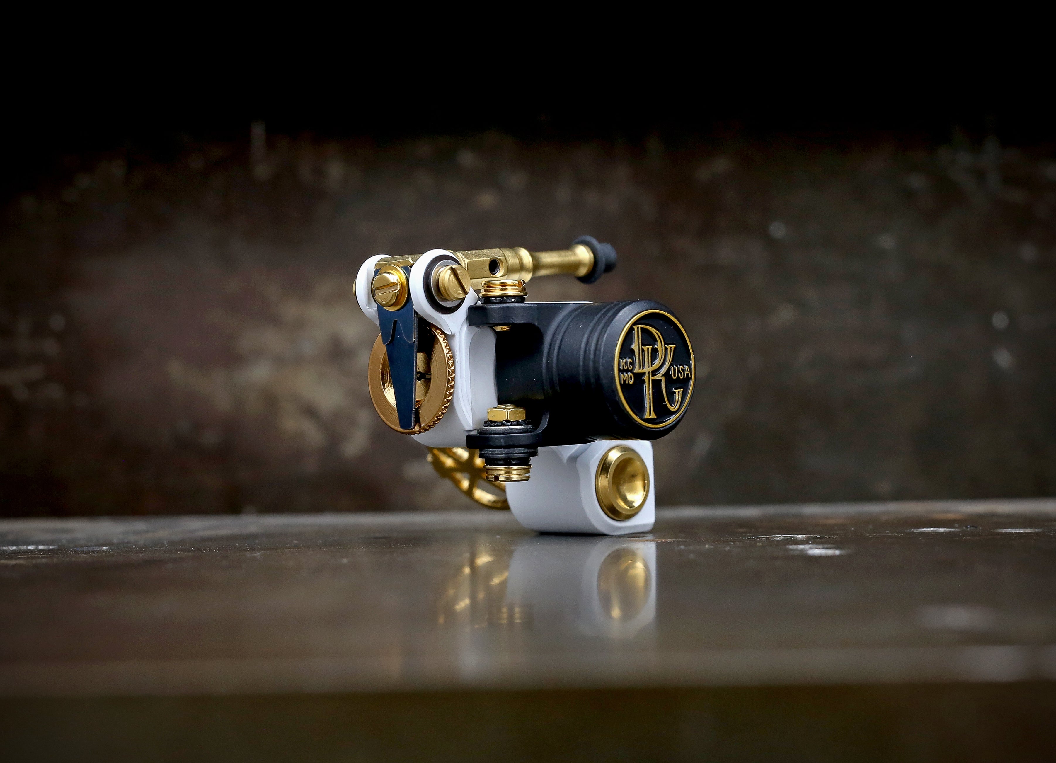 Dan Kubin Sidewinder 46er White & Gold Skateboard - High Performance Deck for Street & Park Riding | Perfect for Skaters & Collectors