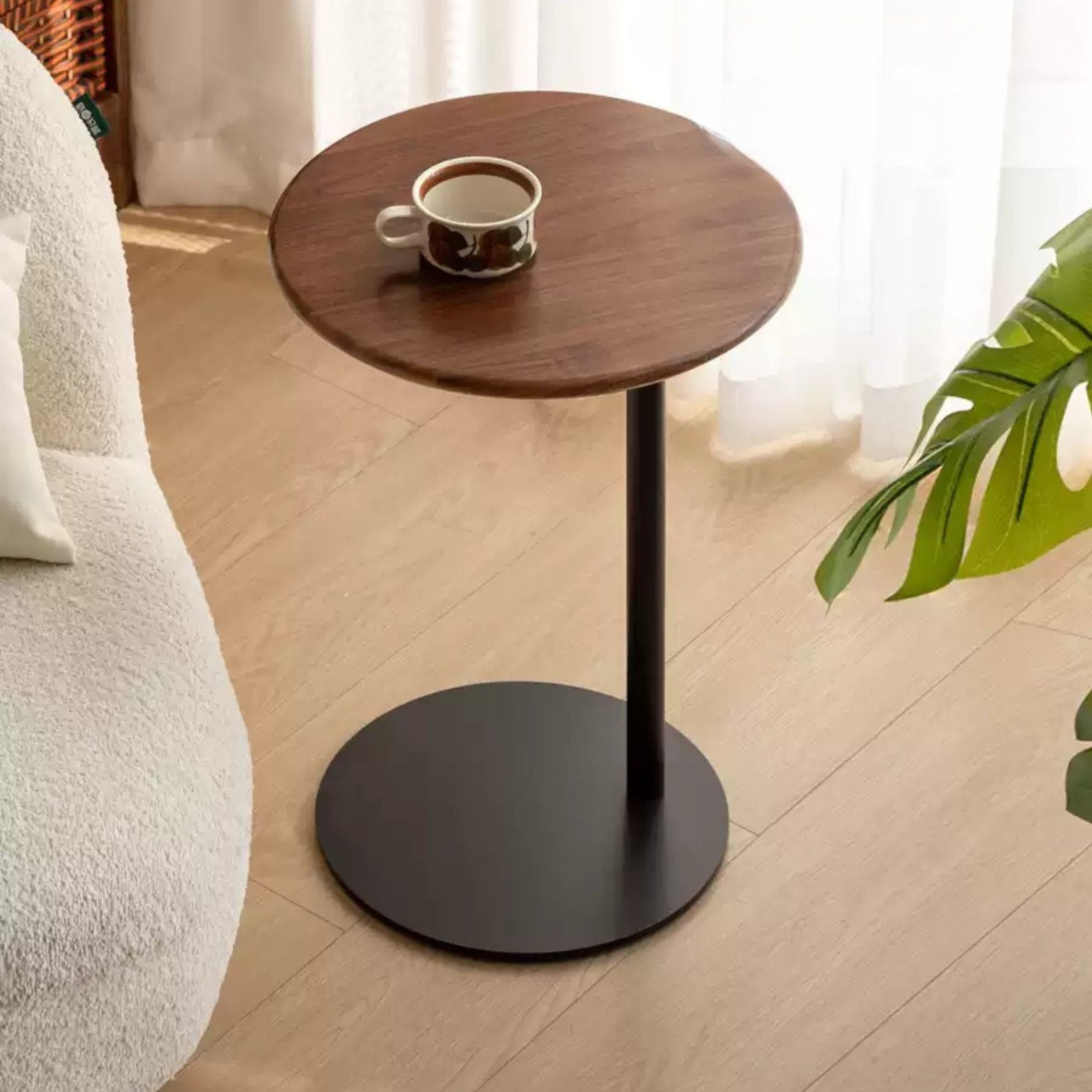 Premium Black Walnut Solid Wood Side Table - Handcrafted Nightstand with Natural Wood Grain - Perfect for Bedroom, Living Room & Office Decor