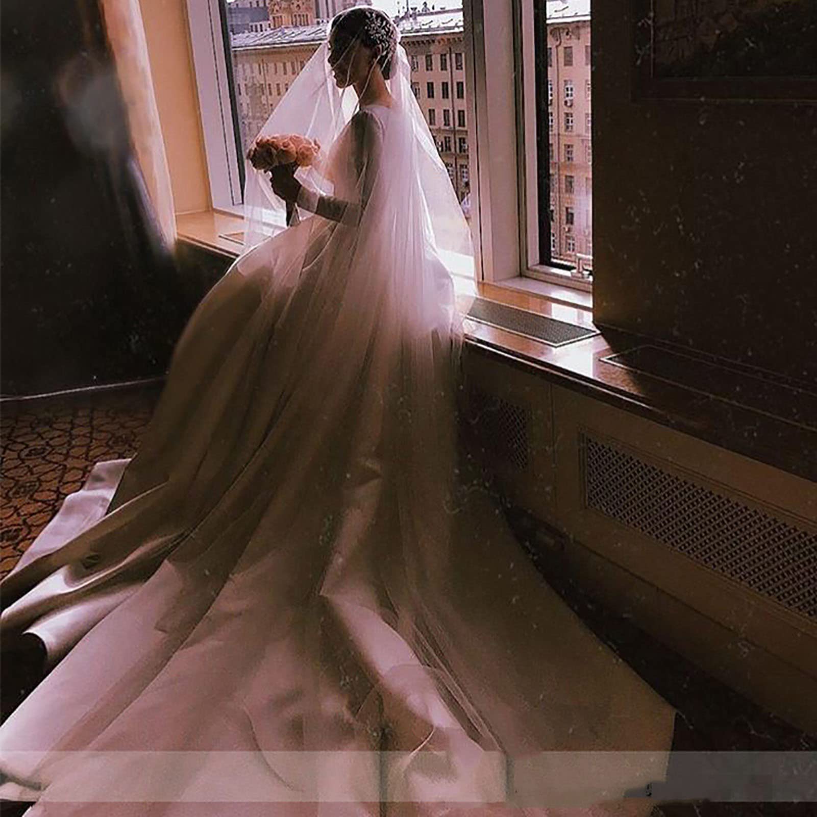 Elegant Women's Wedding Ball Gown - Round Neck Long Sleeve Formal Party Dress with Flowing Skirt | Perfect for Bridal Ceremonies, Evening Galas and Special Occasions