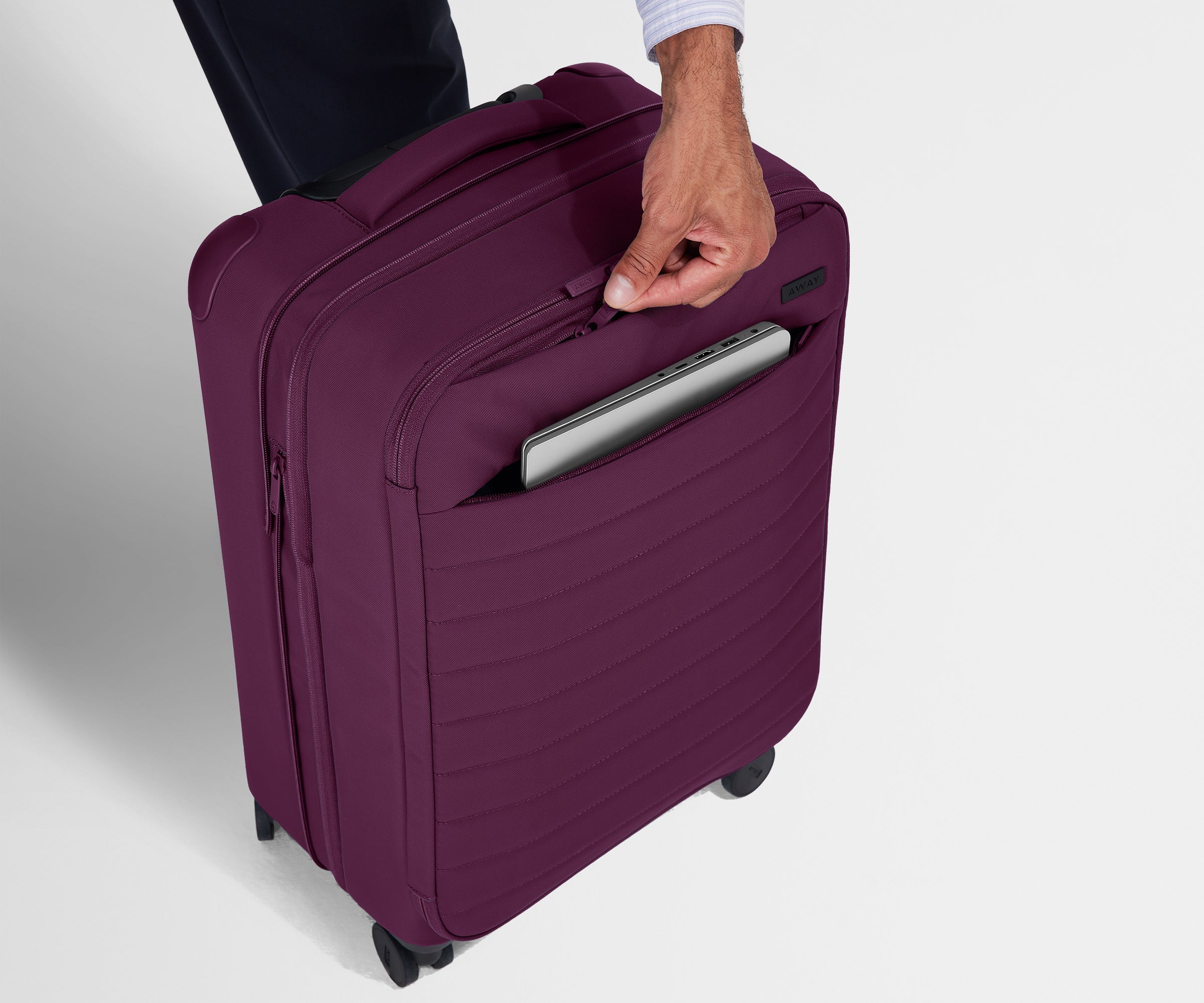 Plum Purple Softside Carry On Luggage - Lightweight & Durable Travel Suitcase for Airplane Cabin, Business Trips & Weekend Getaways