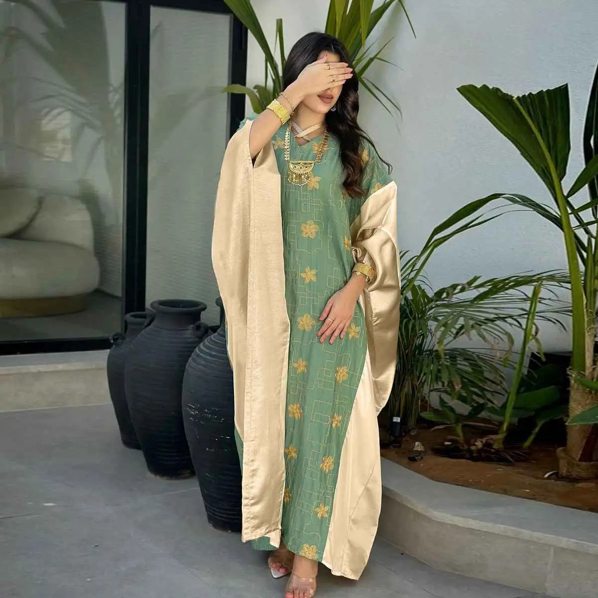 Elegant Eid Embroidery Dress for Muslim Women - Flowy Caftan Kaftan Maxi Dress - Perfect for Eid Celebrations, Weddings & Special Occasions