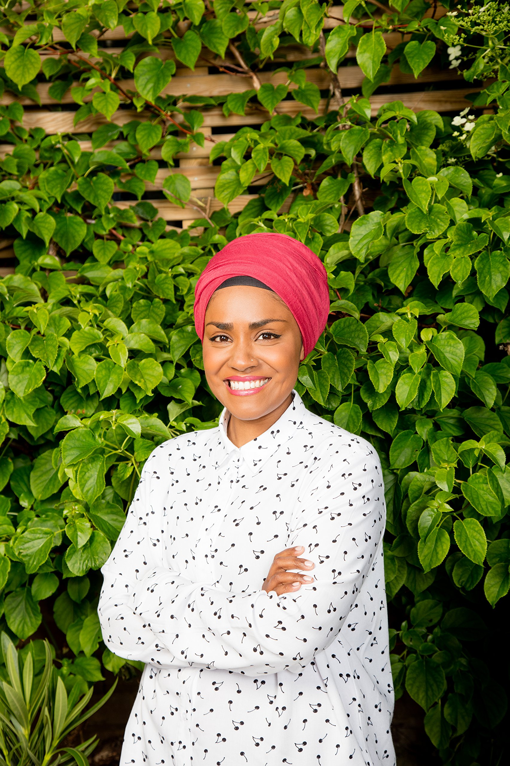 Nadiya's British Food Adventure BBC DVD - Explore UK Cuisine with Nadiya Hussain | Perfect for Food Lovers & Travel Enthusiasts
