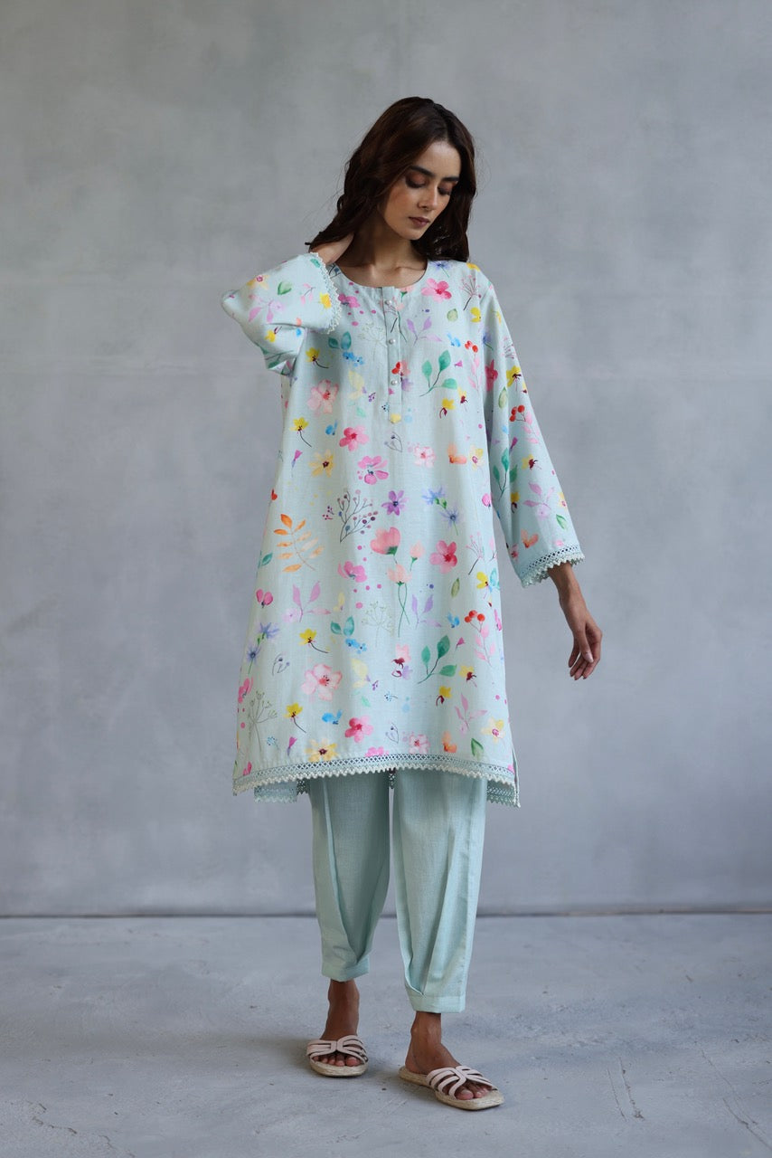 Thea Kurta Set 1 - Stylish Women's Cotton Kurti Outfit with Matching Dupatta - Perfect for Festivals, Parties & Casual Wear