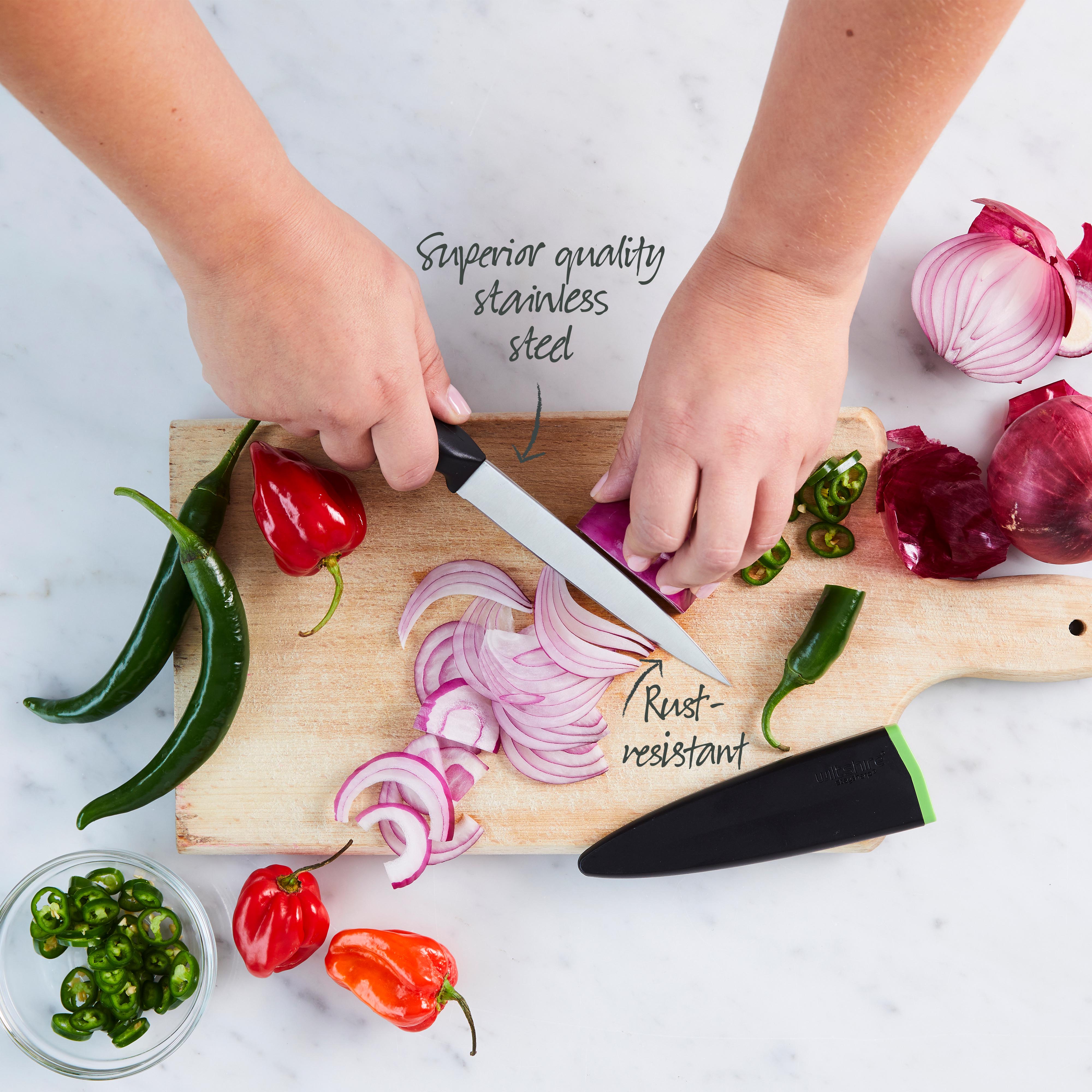 StaySharp Utility Knife - 13cm Heavy Duty Retractable Blade for DIY, Crafting, and Home Improvement Projects | Perfect for Cutting Cardboard, Carpet, and Packaging Materials