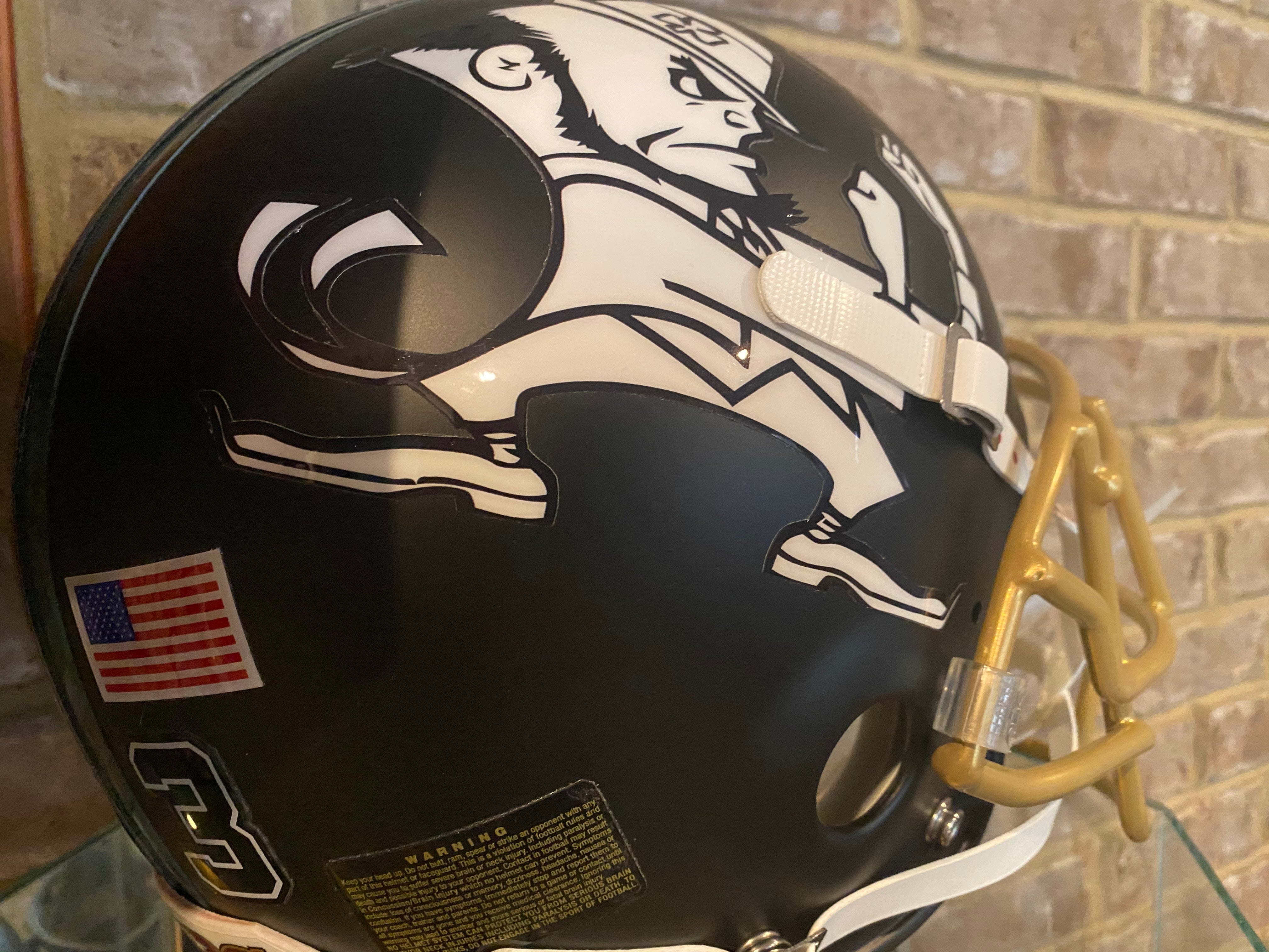 Joe Montana Autographed Notre Dame 49ers Alternate Helmet - Full Size Collectible Football Memorabilia - Perfect for Sports Fans, Man Cave Decor, and Gift for NFL Collectors