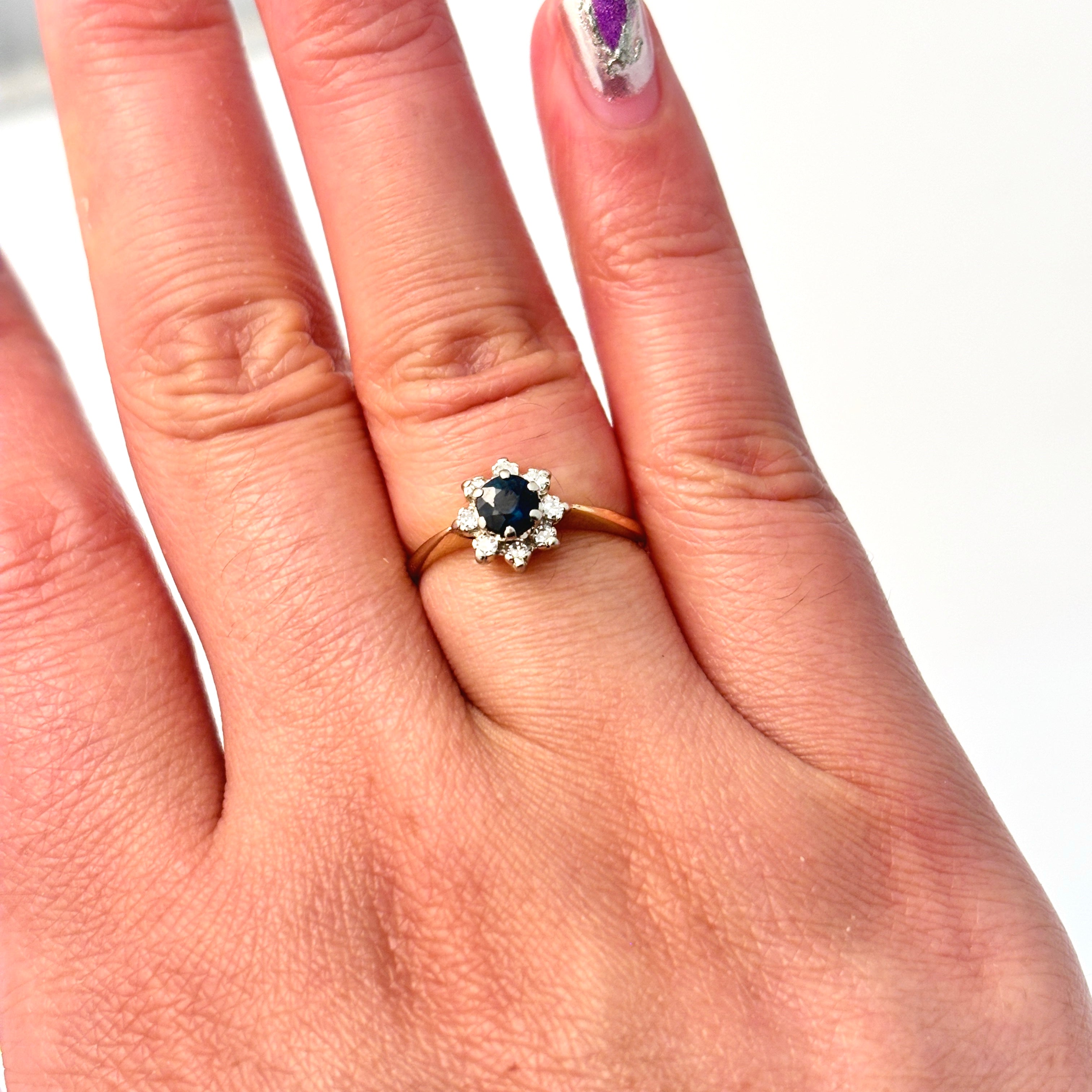 10K Yellow Gold Sapphire and Diamond Ring - 0.37ct Natural Sapphire & 0.136ctw Diamonds - Size 5.5 - Elegant Engagement, Wedding or Anniversary Gift for Her