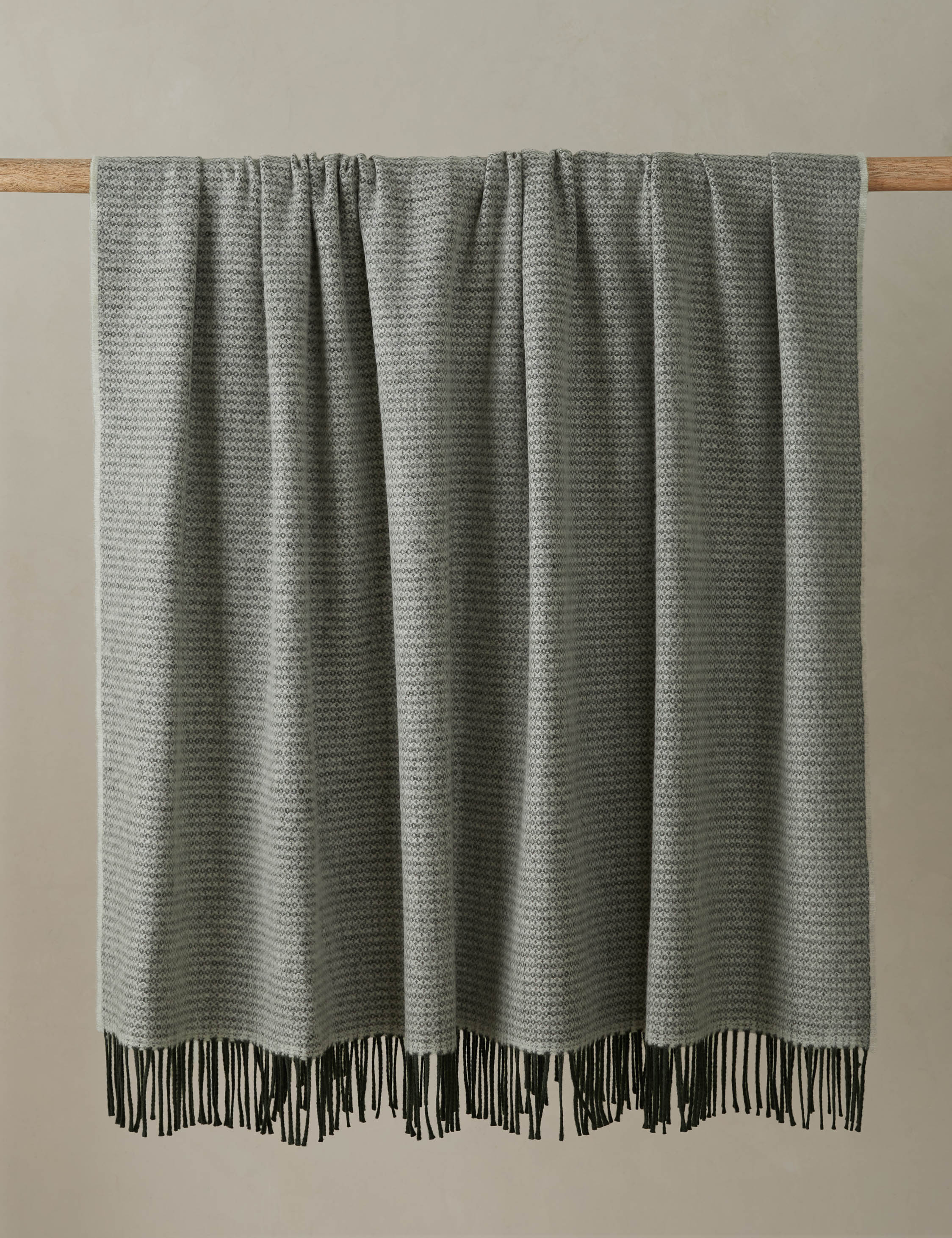 Premium Beaumont Lambswool Throw Blanket - Ultra Soft & Warm 100% Natural Wool - Perfect for Sofa, Bed & Winter Coziness