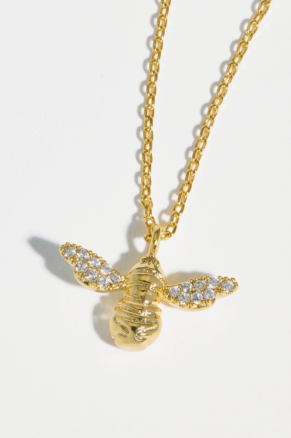 CZ Bee Charm Pendant Necklace - Dainty Gold Bee Jewelry for Women, Cute Animal Necklace Gift for Her - Perfect for Everyday Wear, Birthday & Anniversary Gifts