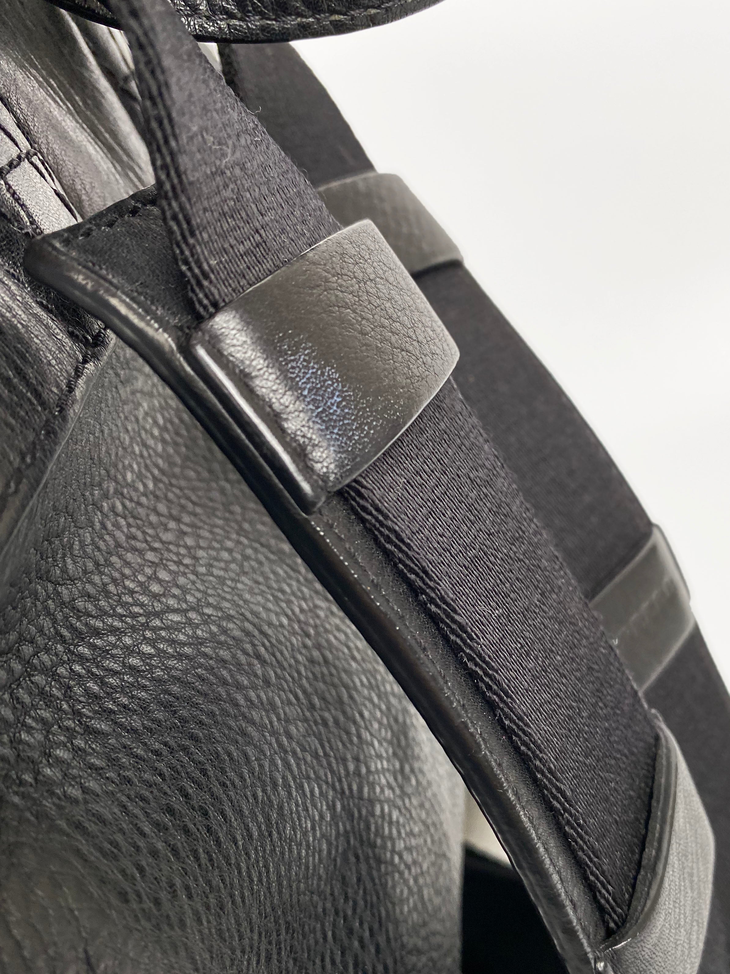 Burberry Men's Black Extra Large Rucksack Backpack - Stylish Durable Travel & Work Backpack for Business Professionals & Commuters