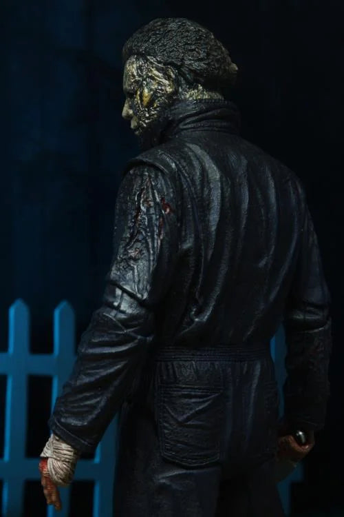 Halloween Kills Ultimate Michael Myers Action Figure - Collectible Horror Movie Character for Halloween Decor & Horror Fans Collection
