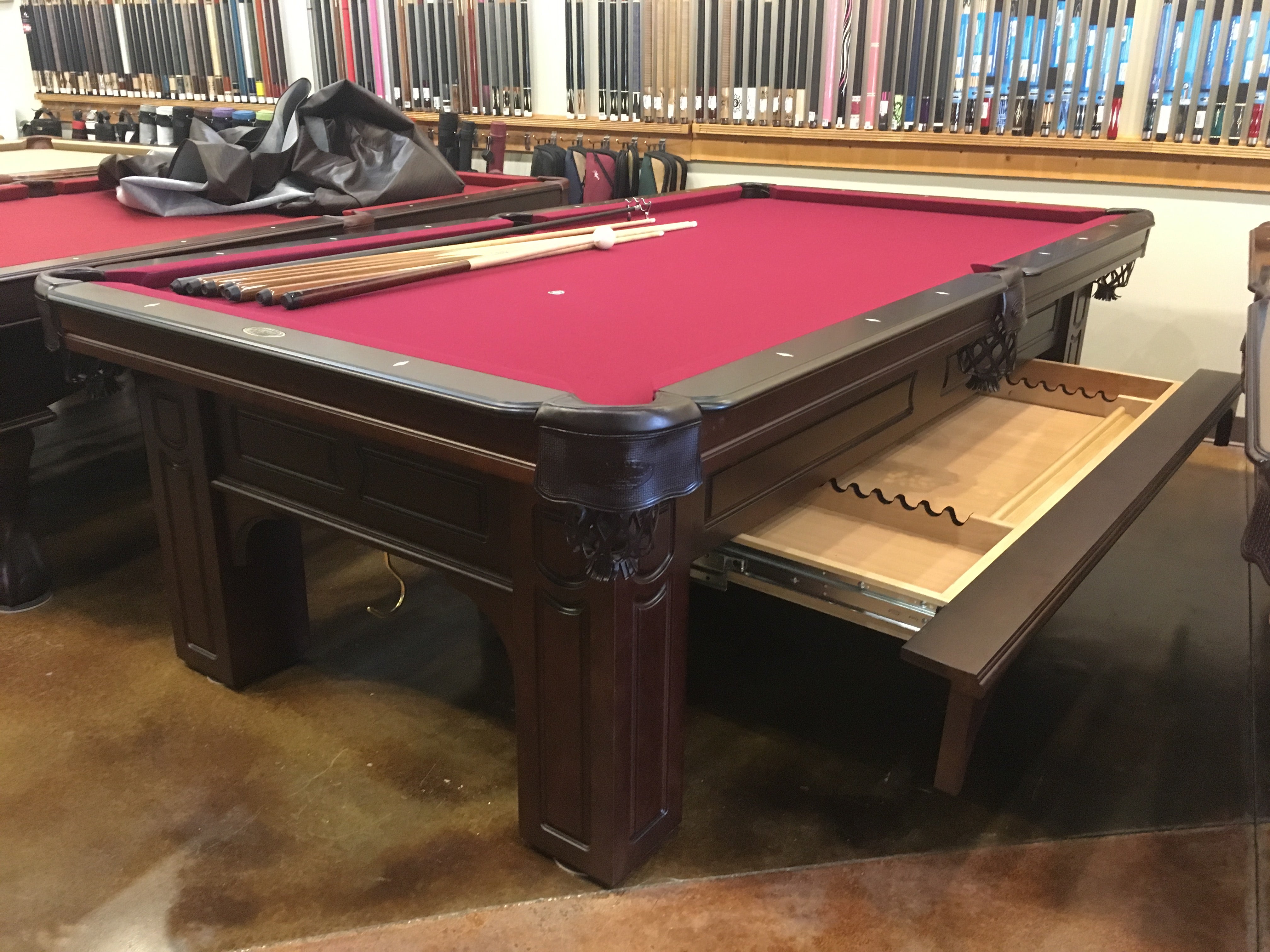Olhausen Remington 8-Foot Pool Table - Professional Billiards Table for Home Game Room, Bar & Entertainment - High-Quality Slate Bed, Wooden Frame & Premium Felt