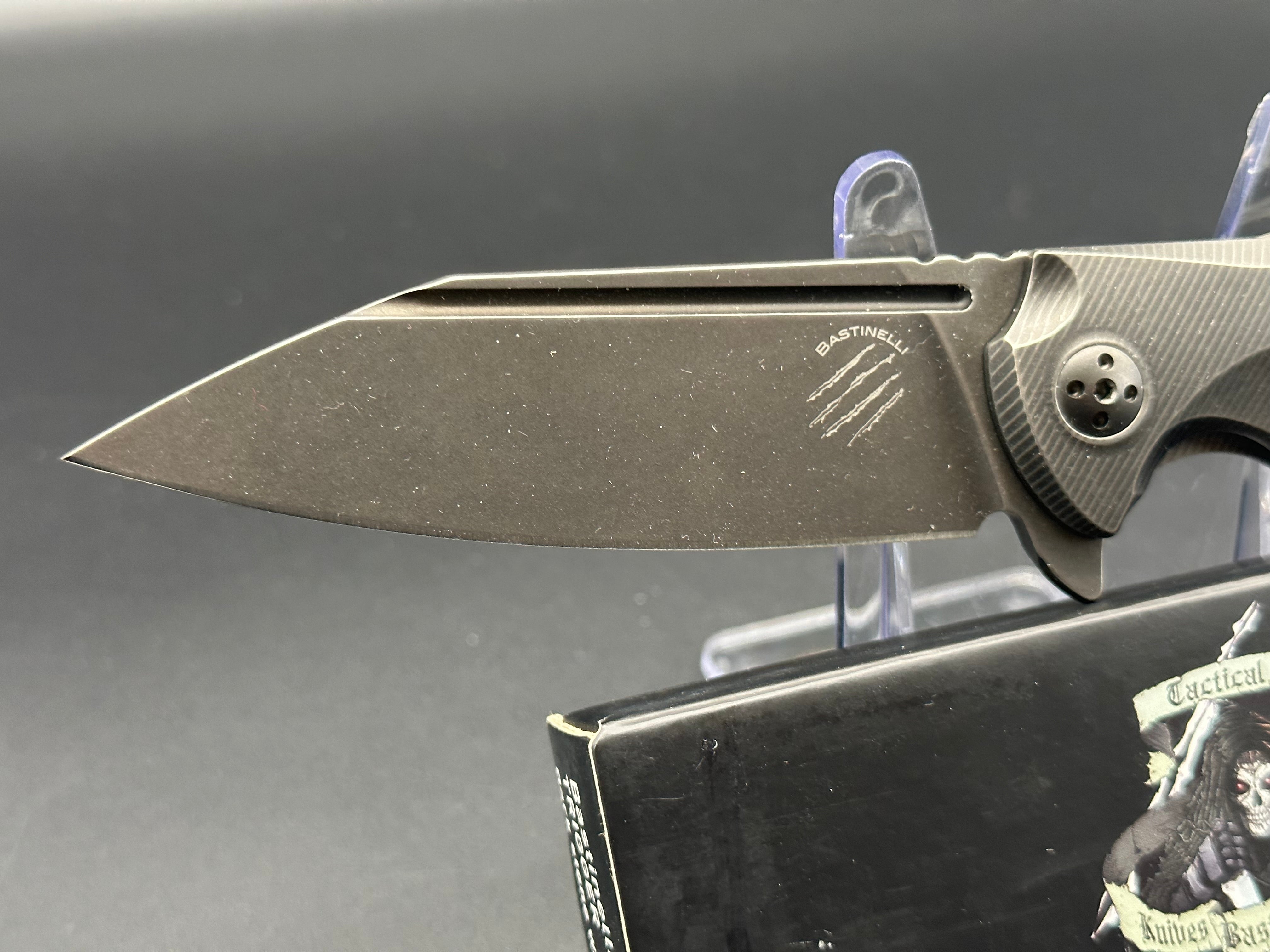Bastinelli 212 Trigger Folding Knife - High-Quality Tactical Pocket Knife for Outdoor, Camping, Hunting & EDC Use