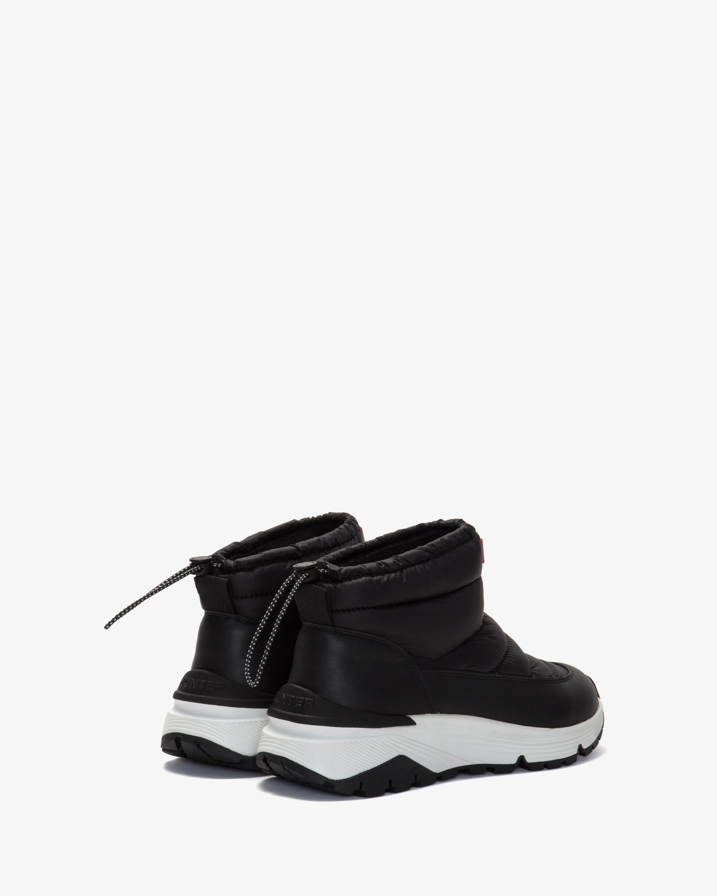 Hunter Women's Anne Bootie - Waterproof Chelsea Boots for Women, Black, Size M - Perfect for Fall, Winter & Rainy Days